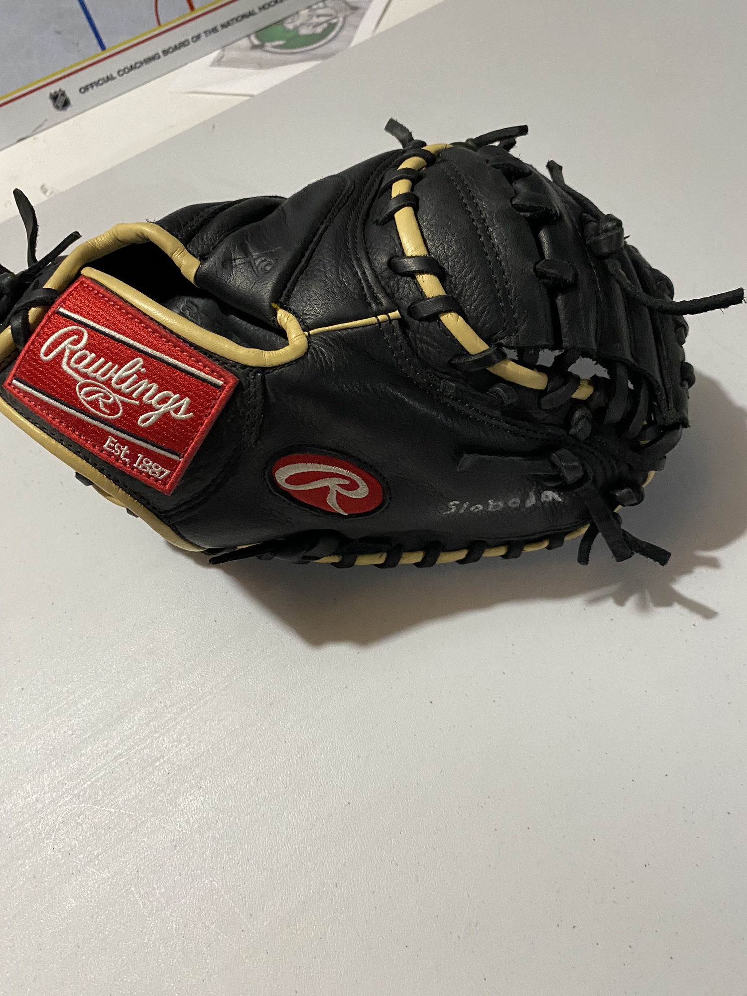 Catcher's 32" Gold Glove Gamer Series Baseball Glove SidelineSwap
