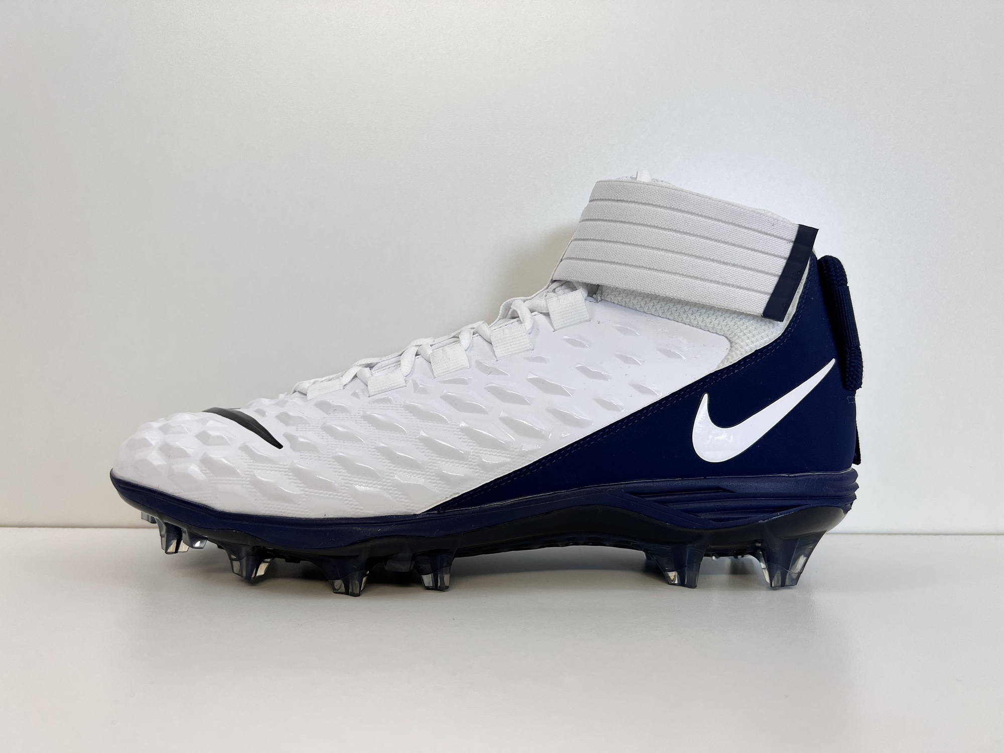 mens size 13 football cleats