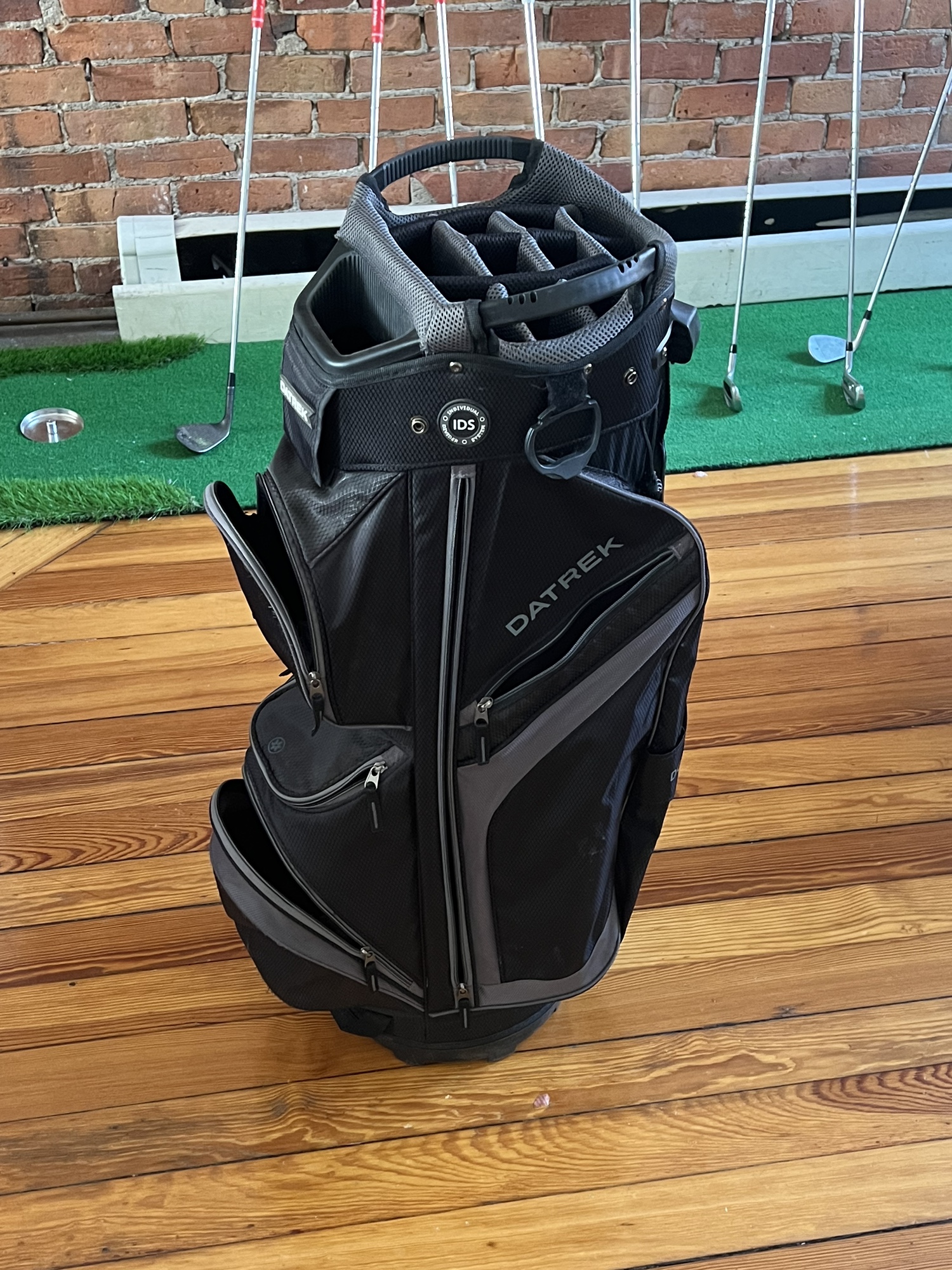 Datrek Golf Bag DG Lite II Cart Bag SidelineSwap