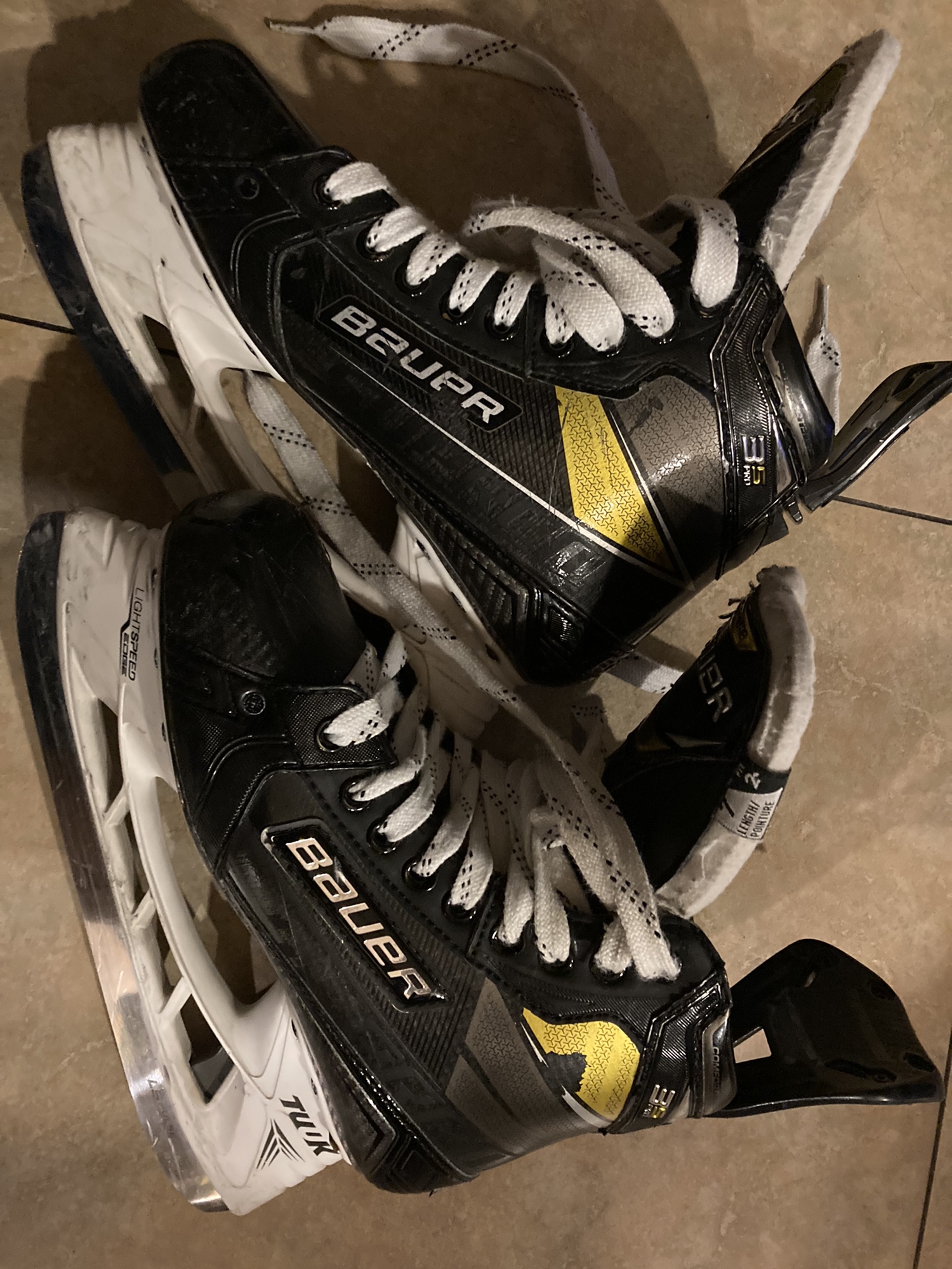 Used Bauer Size 7 Supreme 3S Pro Hockey Skates SidelineSwap