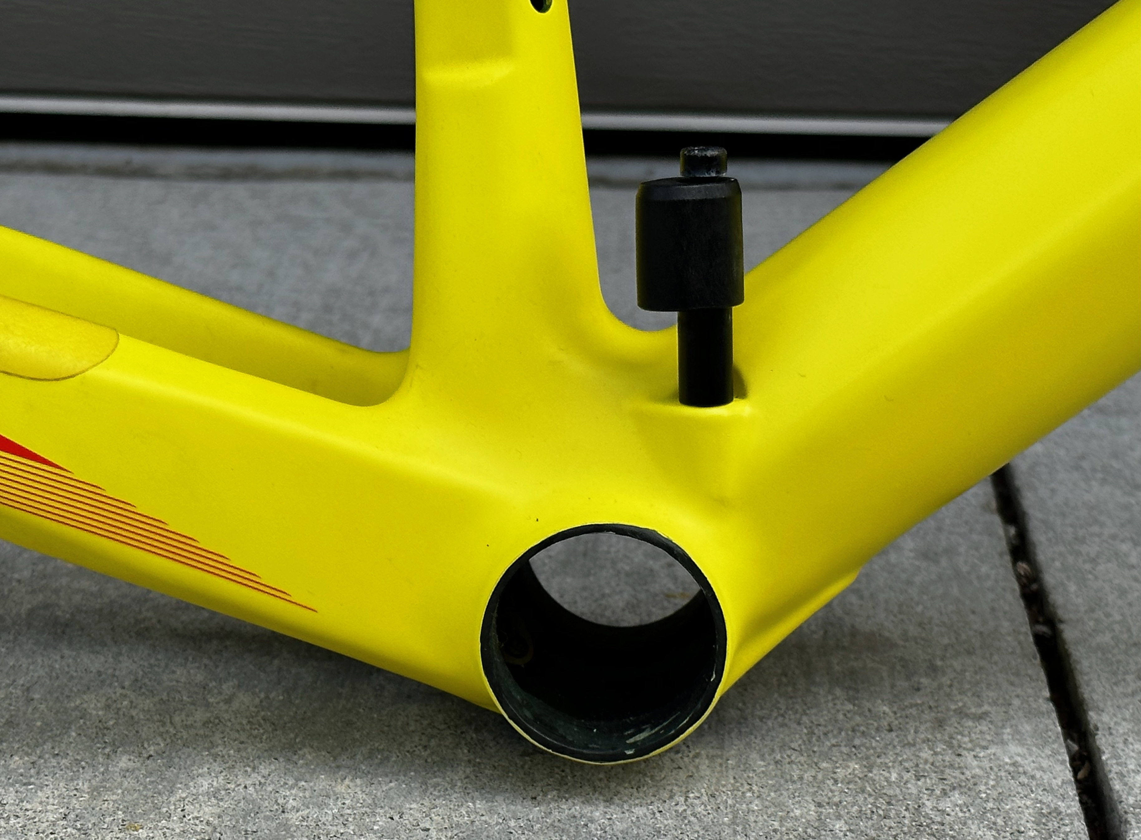 2017 BMC Roadmachine 02 Disc Carbon Road Bike Bicycle Frameset 56 cm