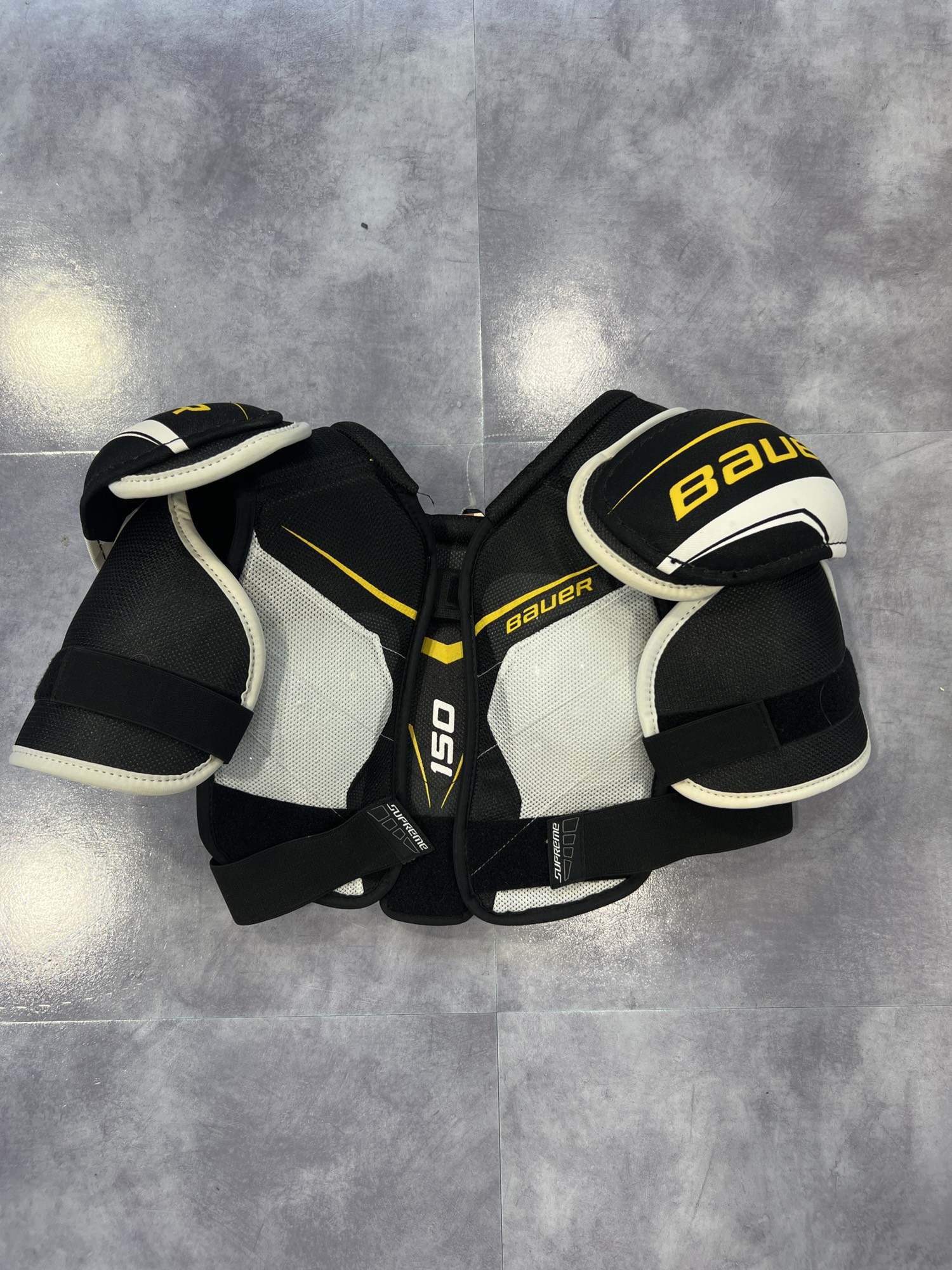 Senior Used Large Bauer Supreme S150 Shoulder Pads SidelineSwap