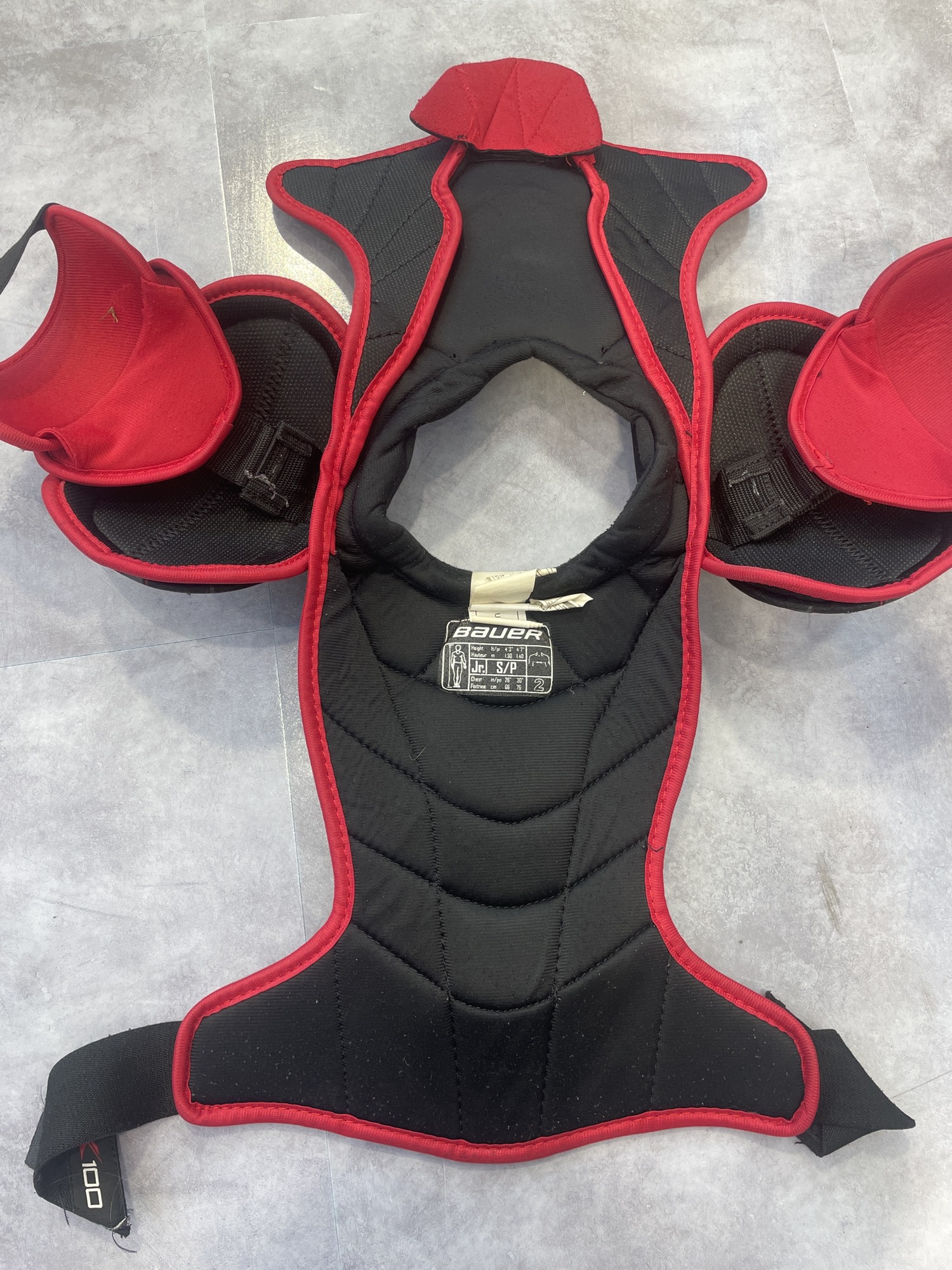 Junior Used Small Bauer Vapor X100 Shoulder Pads SidelineSwap