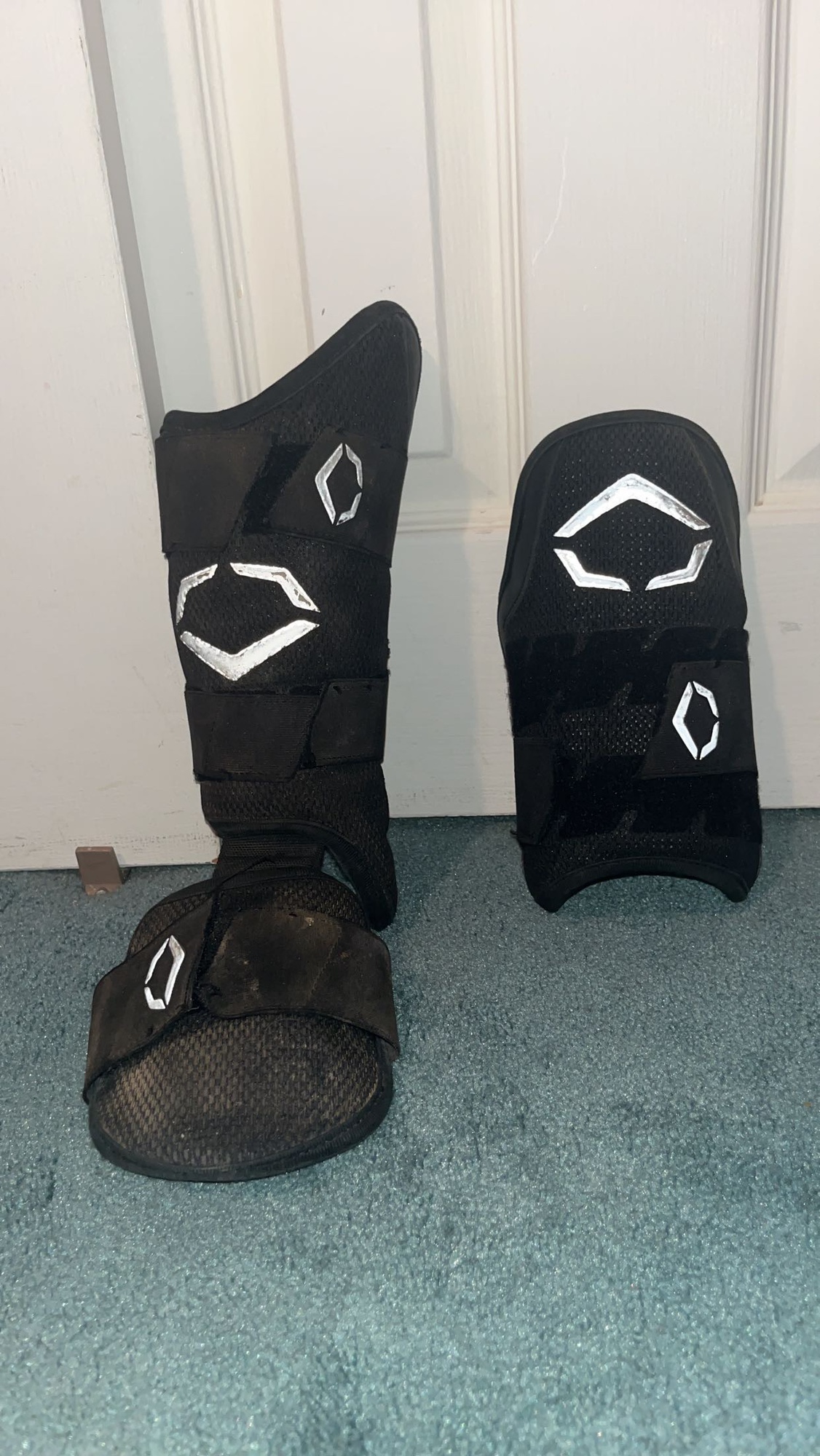 2 in 1 Black EvoShield Leg Guard & Black EvoShield Elbow Guard