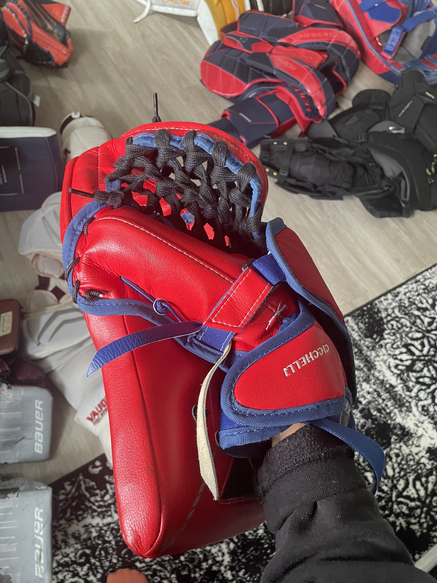 Bauer Pro Stock Full Right Hyperlite Goalie Full Set SidelineSwap