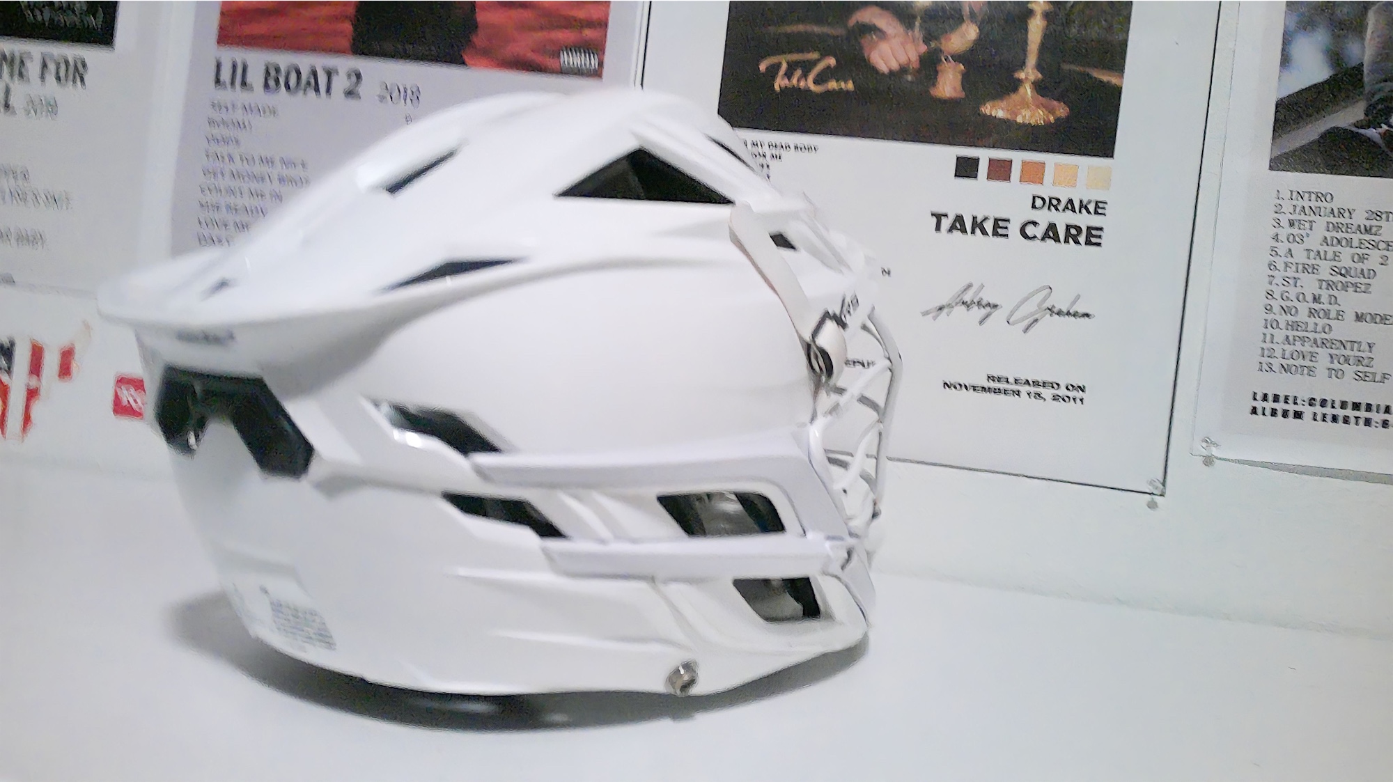 White Cascade XRS Lacrosse Helmet SidelineSwap