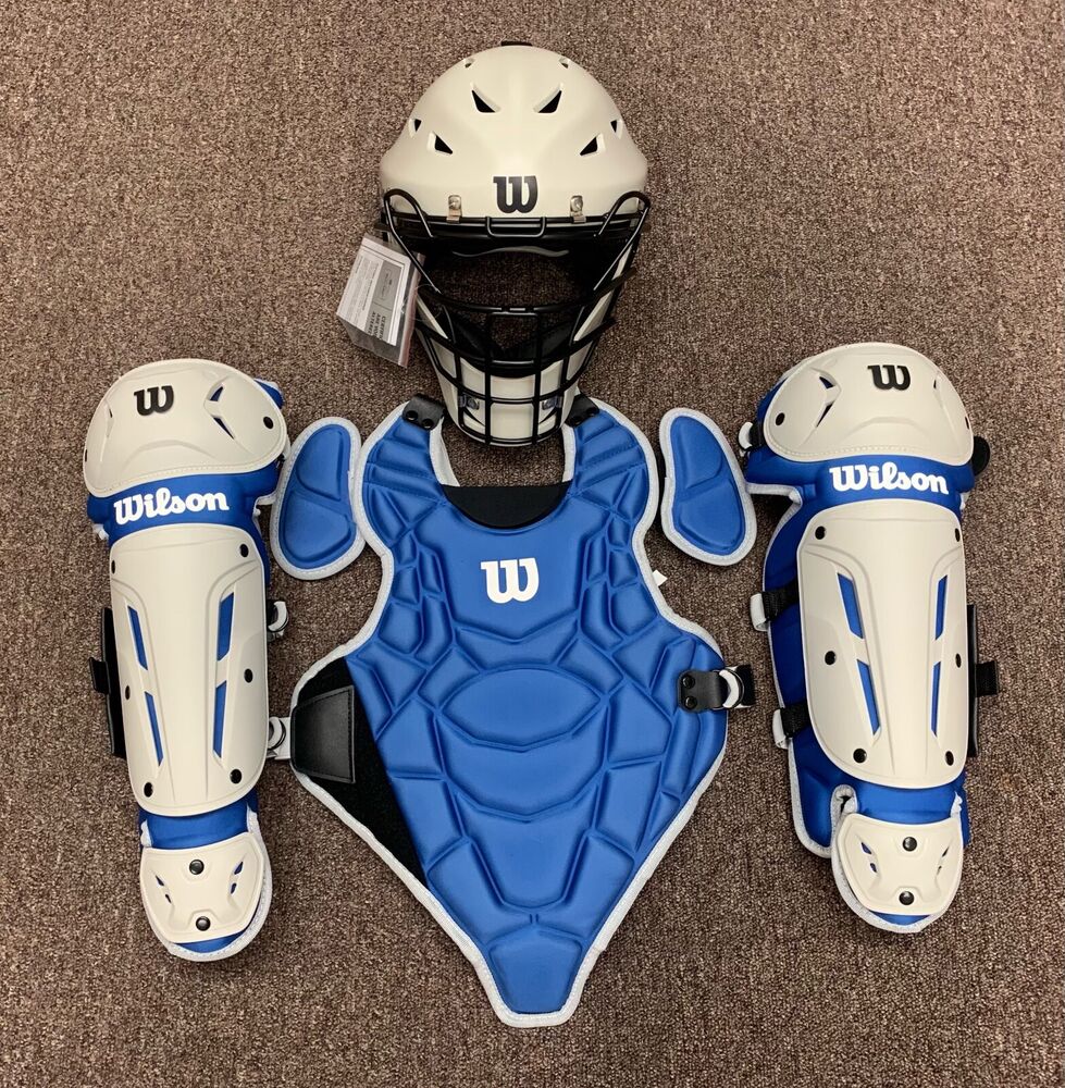 Wilson EZ Gear Youth Coach Pitch 57 y/o Baseball Softball Catchers Set