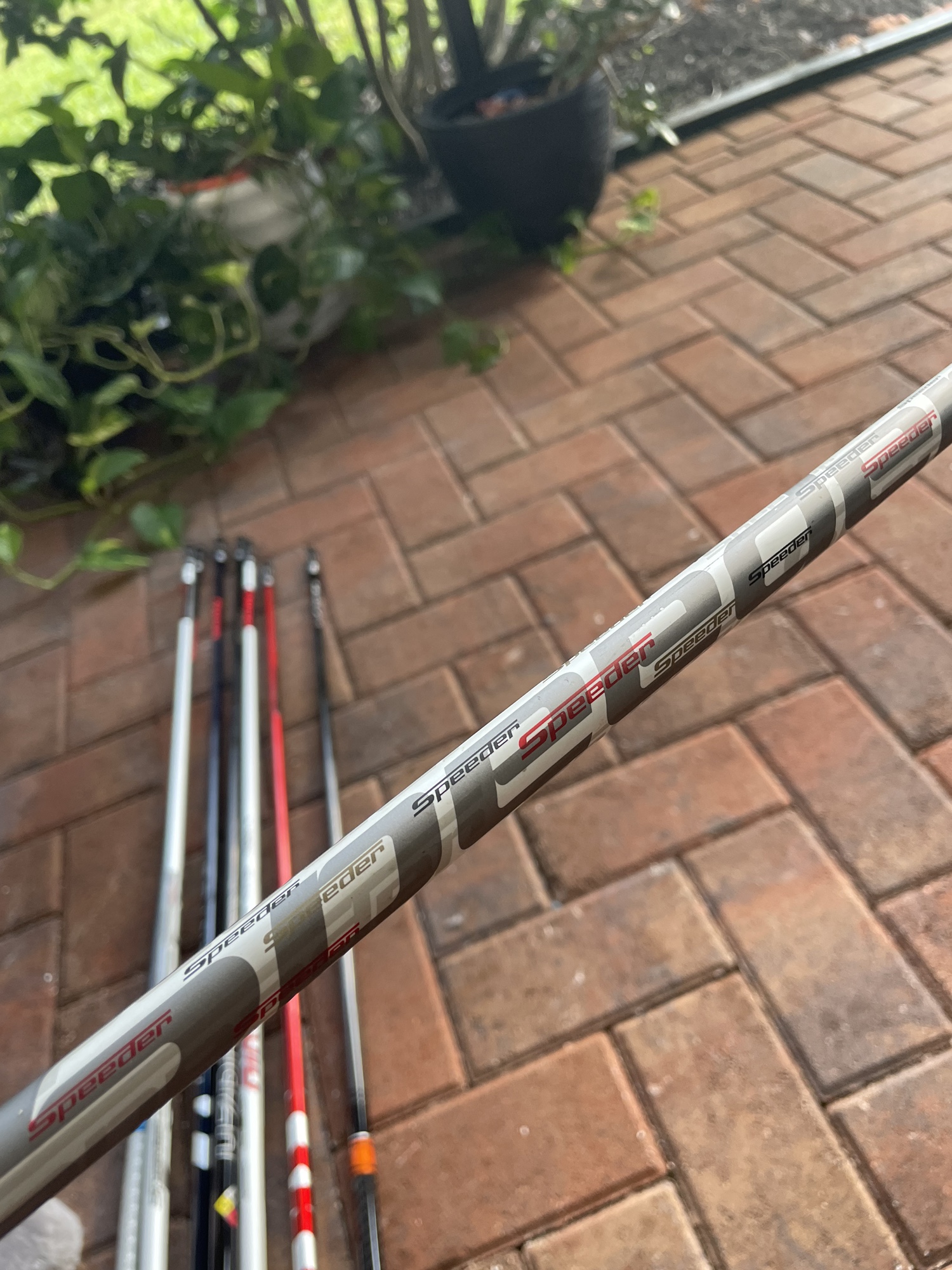 Fujikura Air Speeder 40g R2 Senior Flex Driver Shaft with tour edge