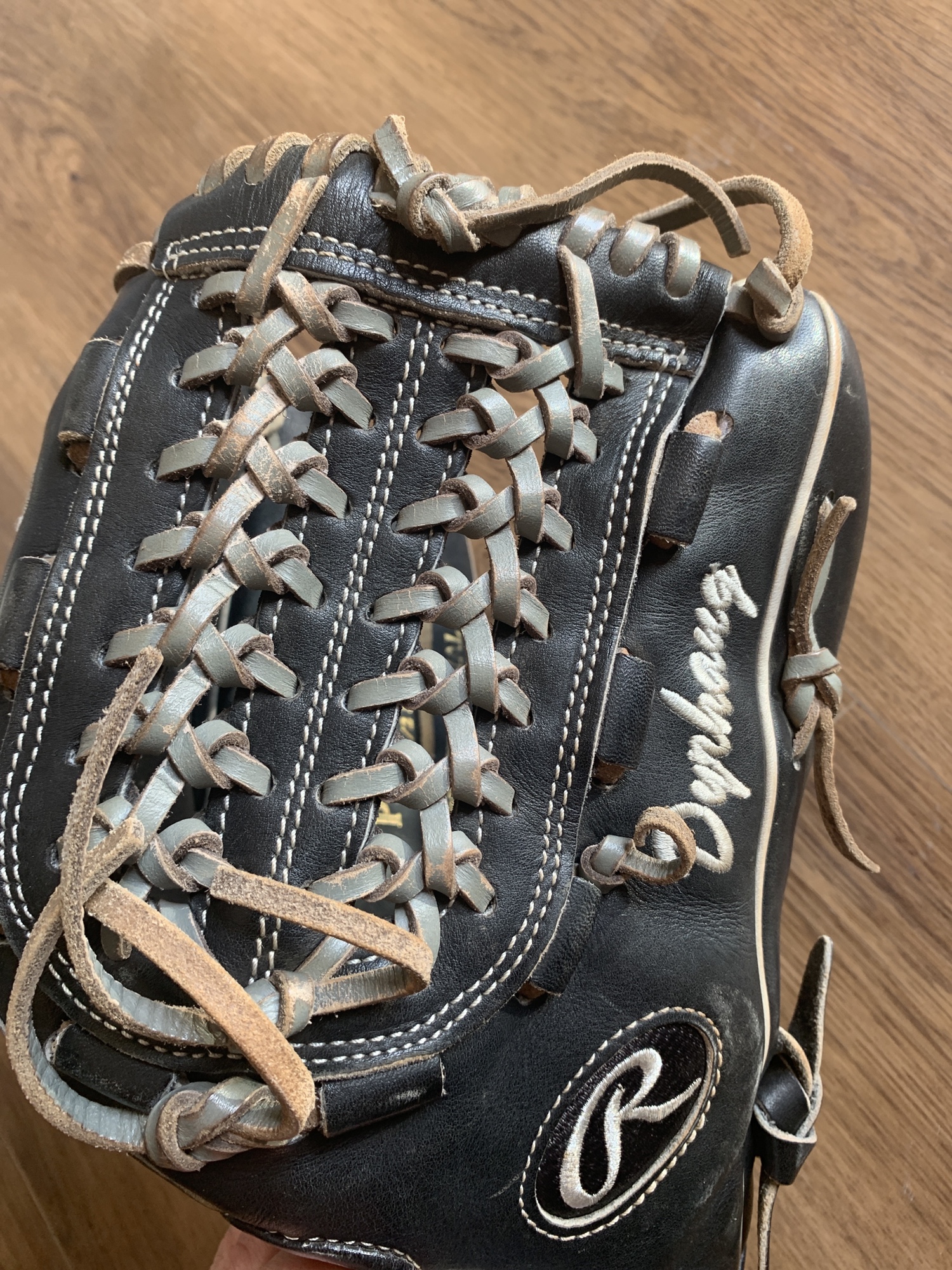 Rawlings Heart of the Hide Custom 12.5 Outfield Glove SidelineSwap