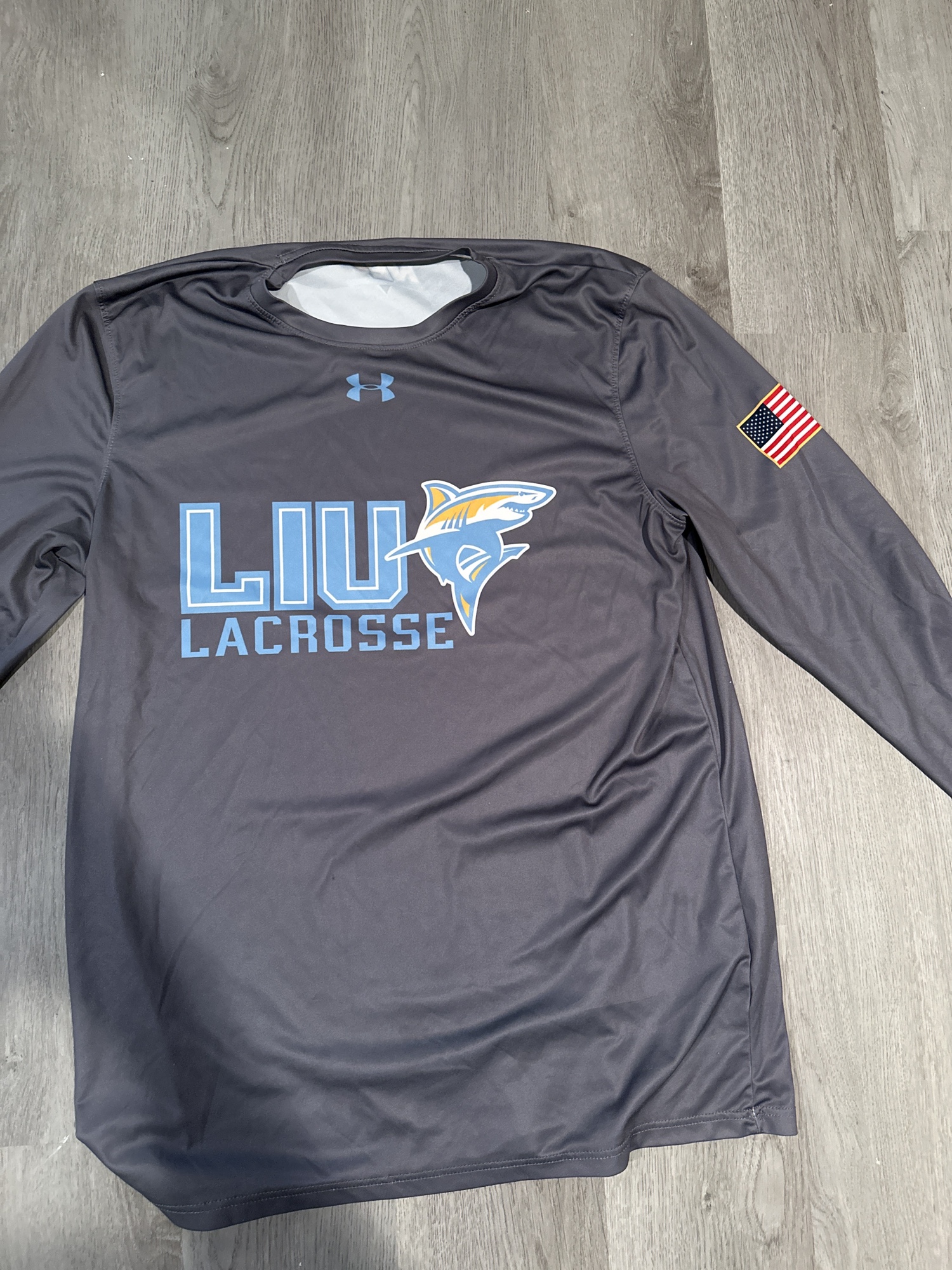 LIU lacrosse warmup SidelineSwap