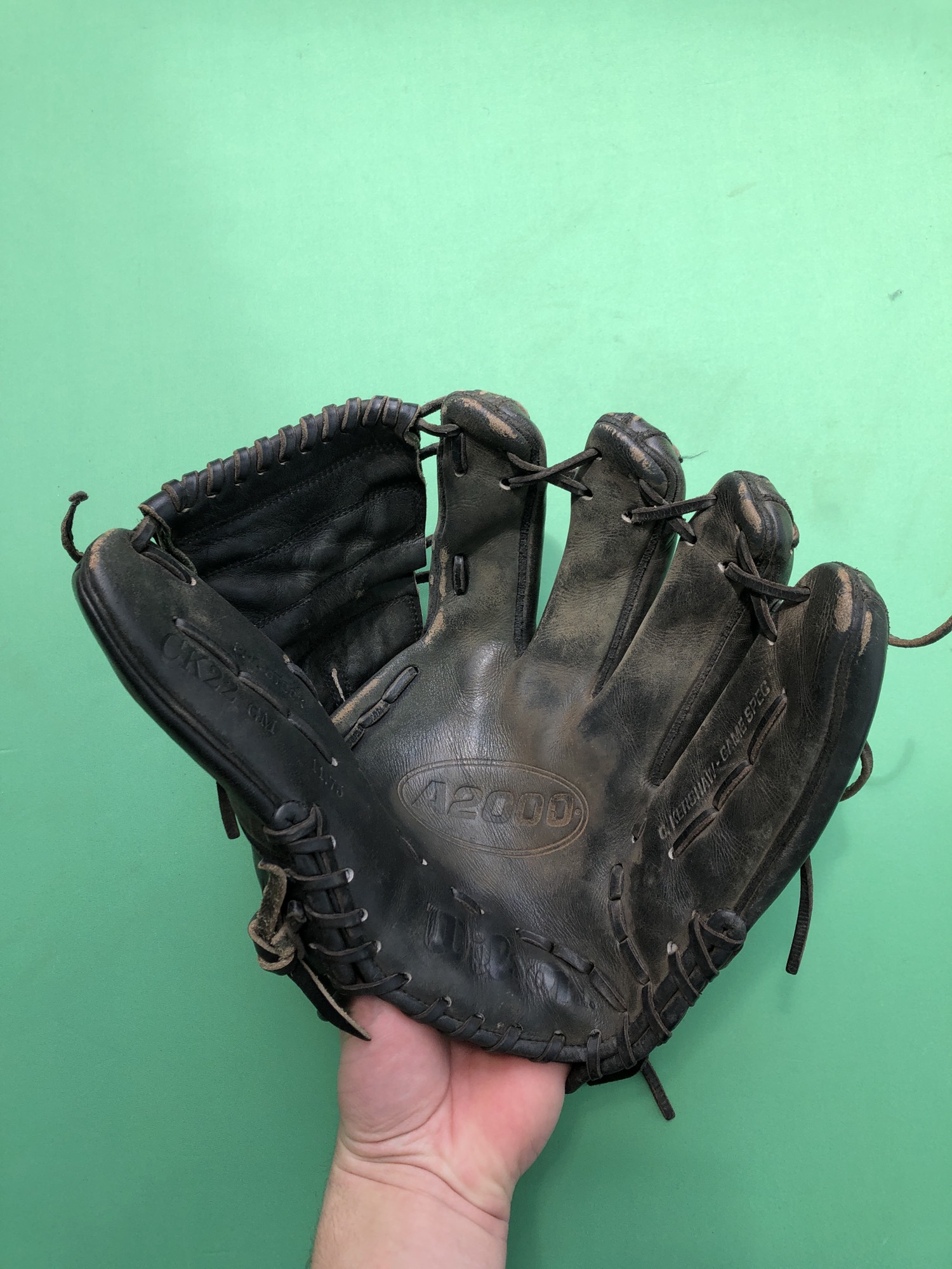 Used Wilson CK22 A2000 RightHand Throw Pitcher Baseball Glove (11.75