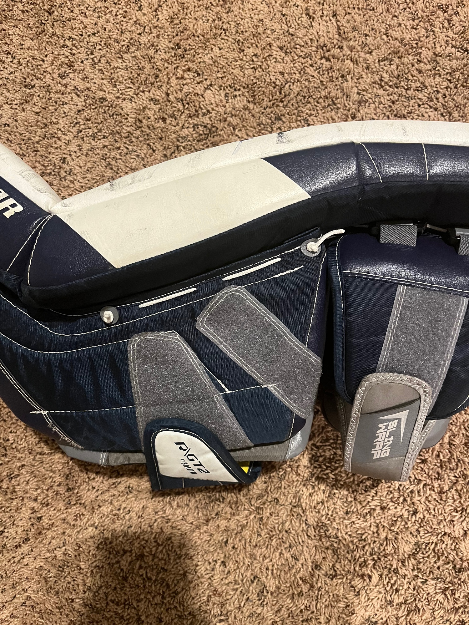Warrior 26”JR goalie pads SidelineSwap