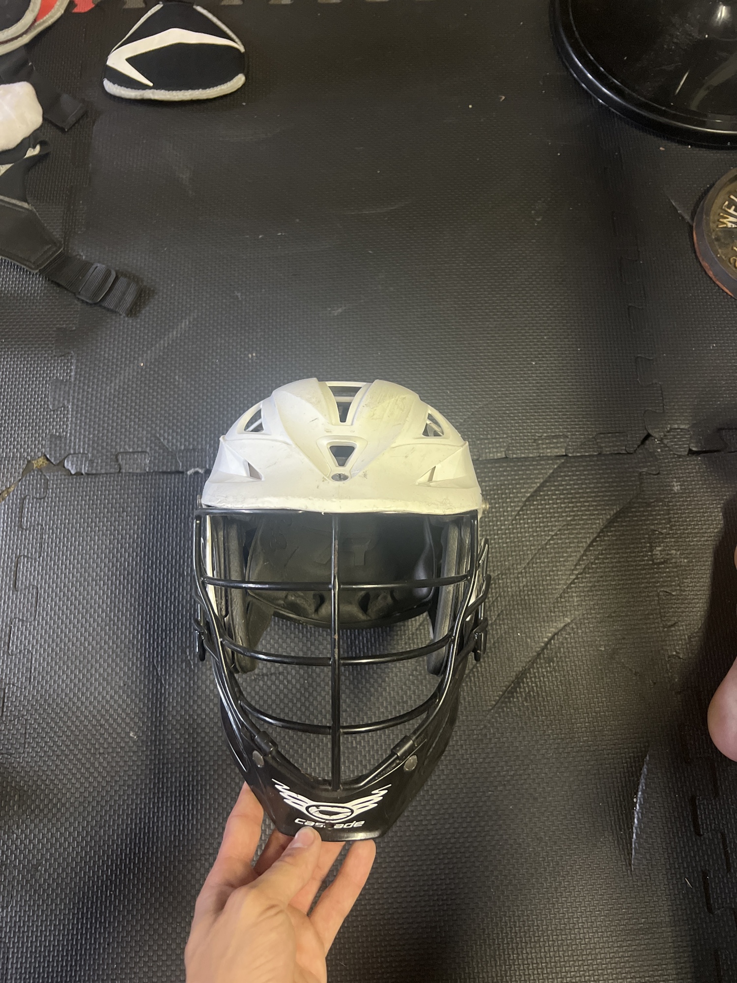 Used Cascade R Helmet | SidelineSwap
