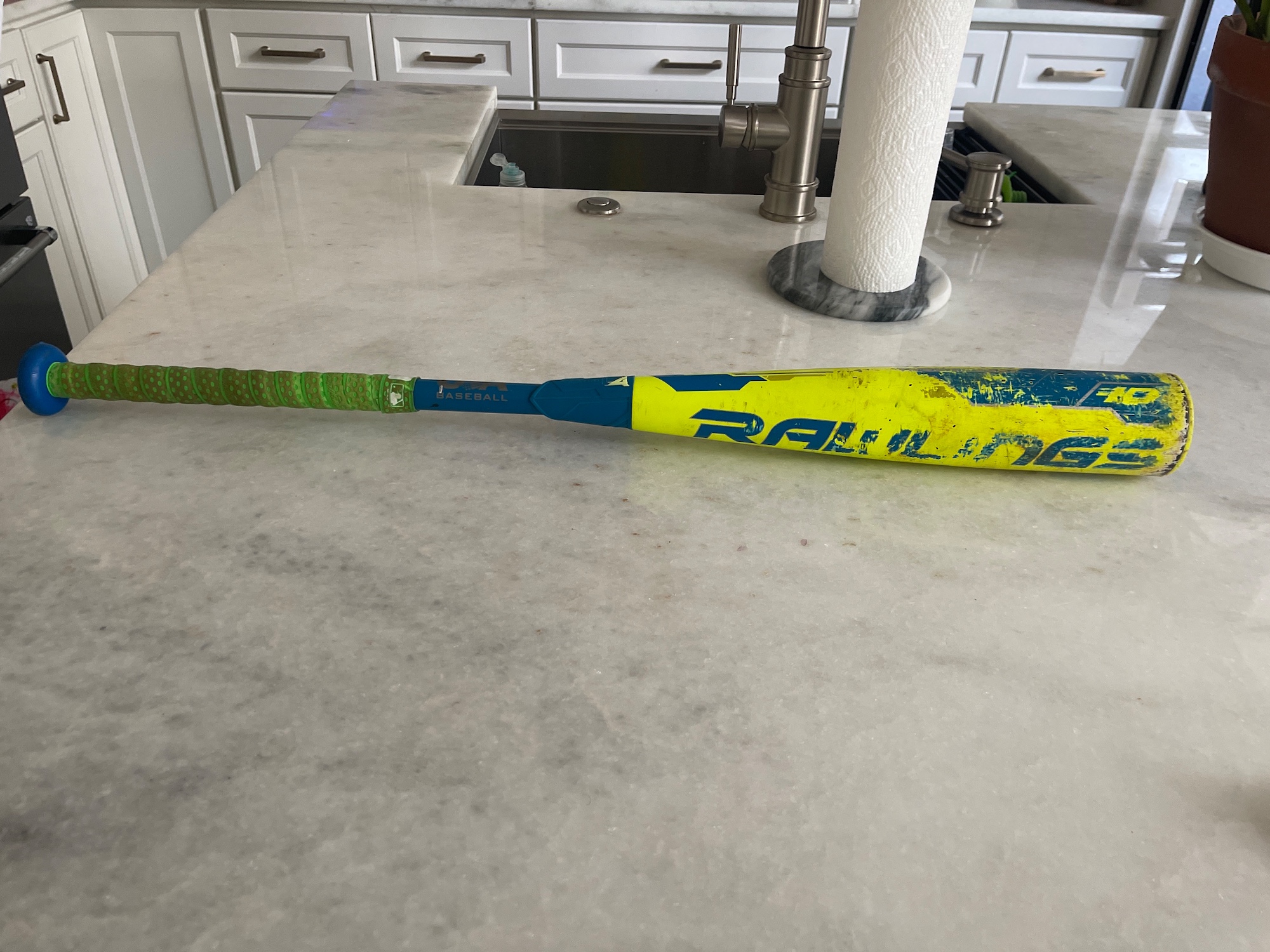 Rawlings Quatro glow stick 29 19 SidelineSwap