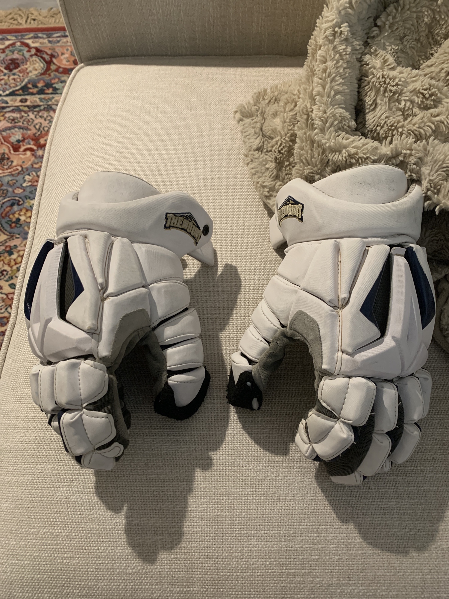 Mount St. Mary’s Gait 13” Lacrosse Goalie Gloves SidelineSwap