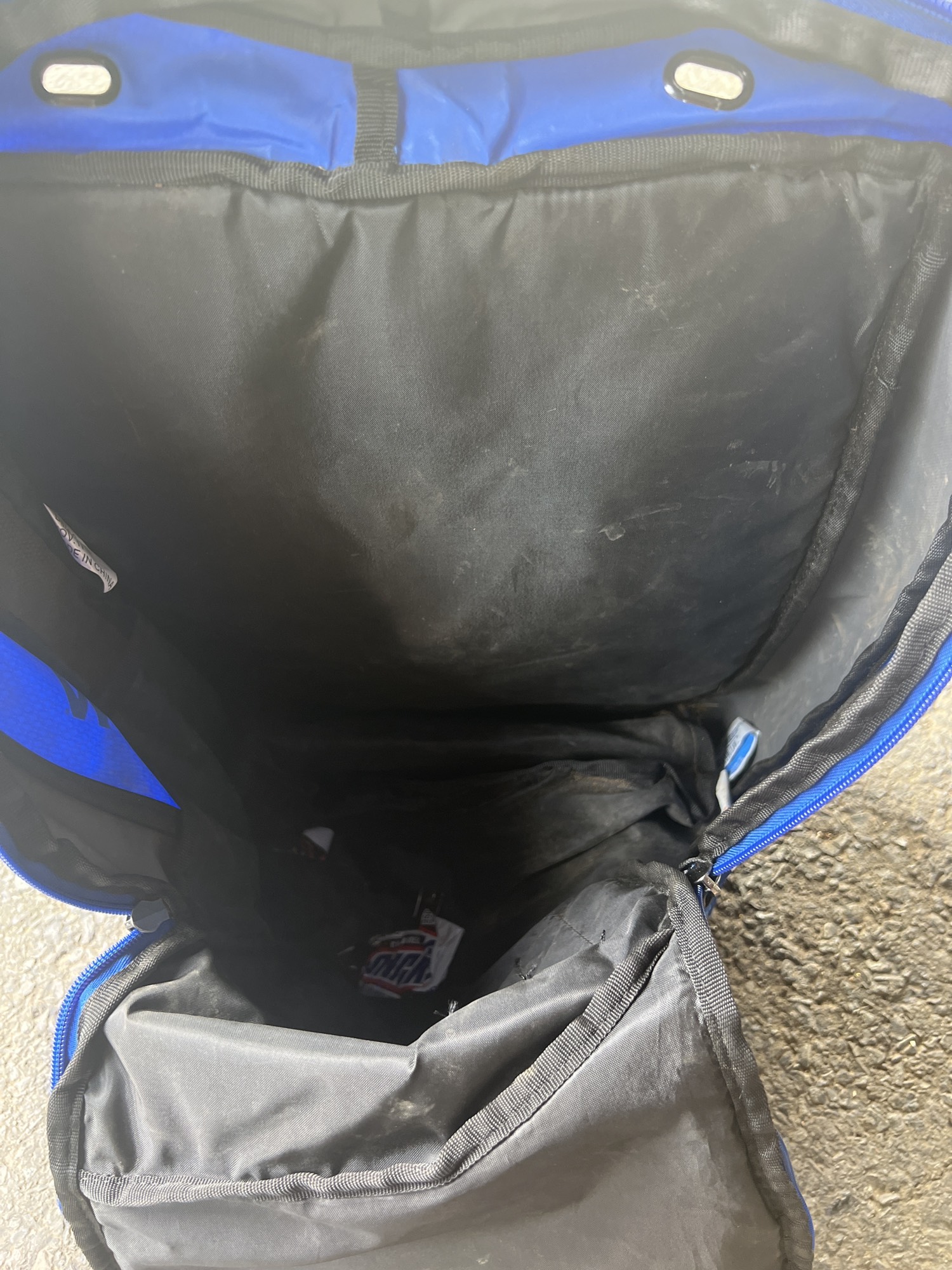 Used Blue Easton Bat Bag SidelineSwap