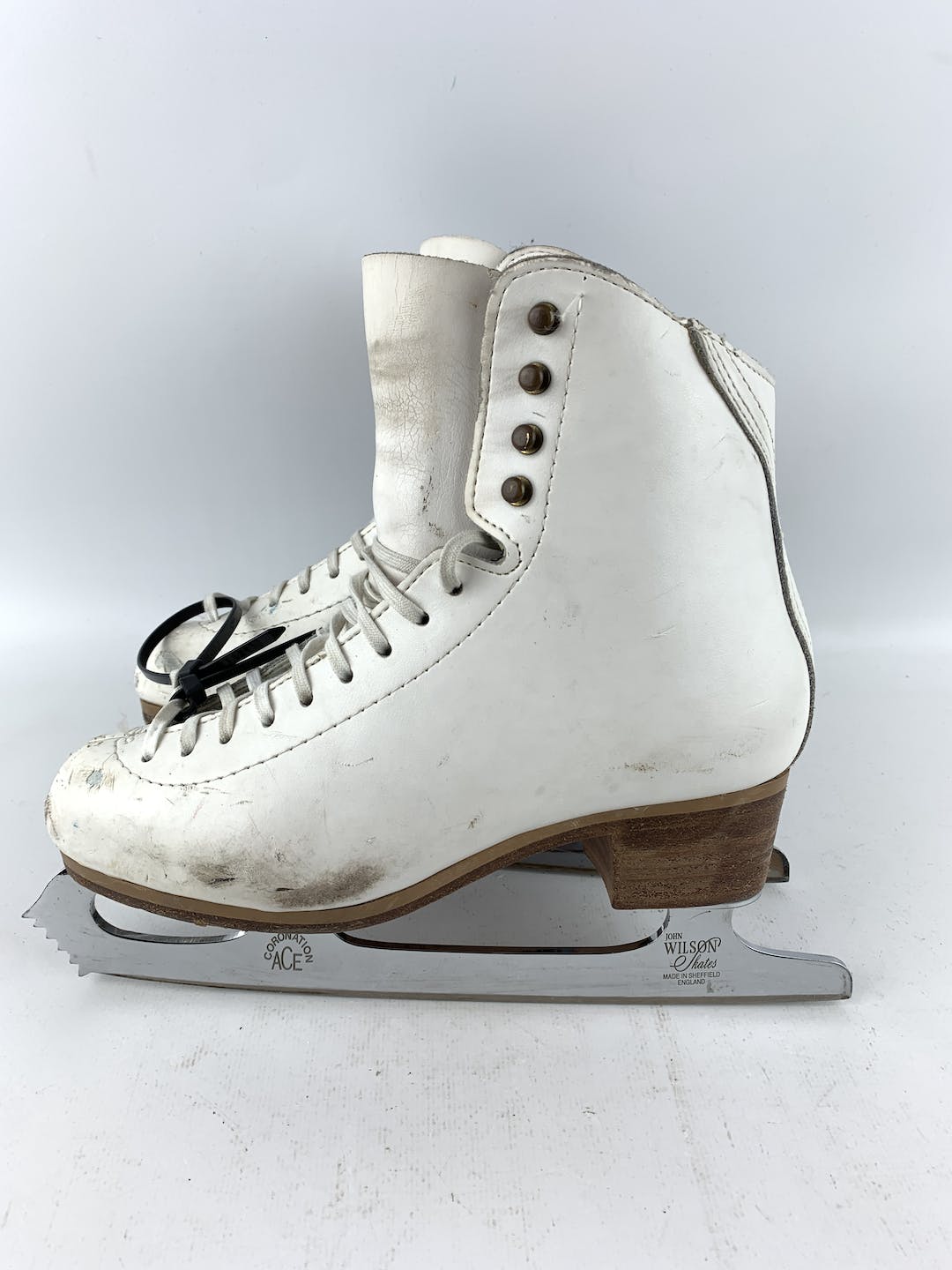 Used Jackson 1490 Mystique Senior 6 Ice Skates Figure Womens SidelineSwap