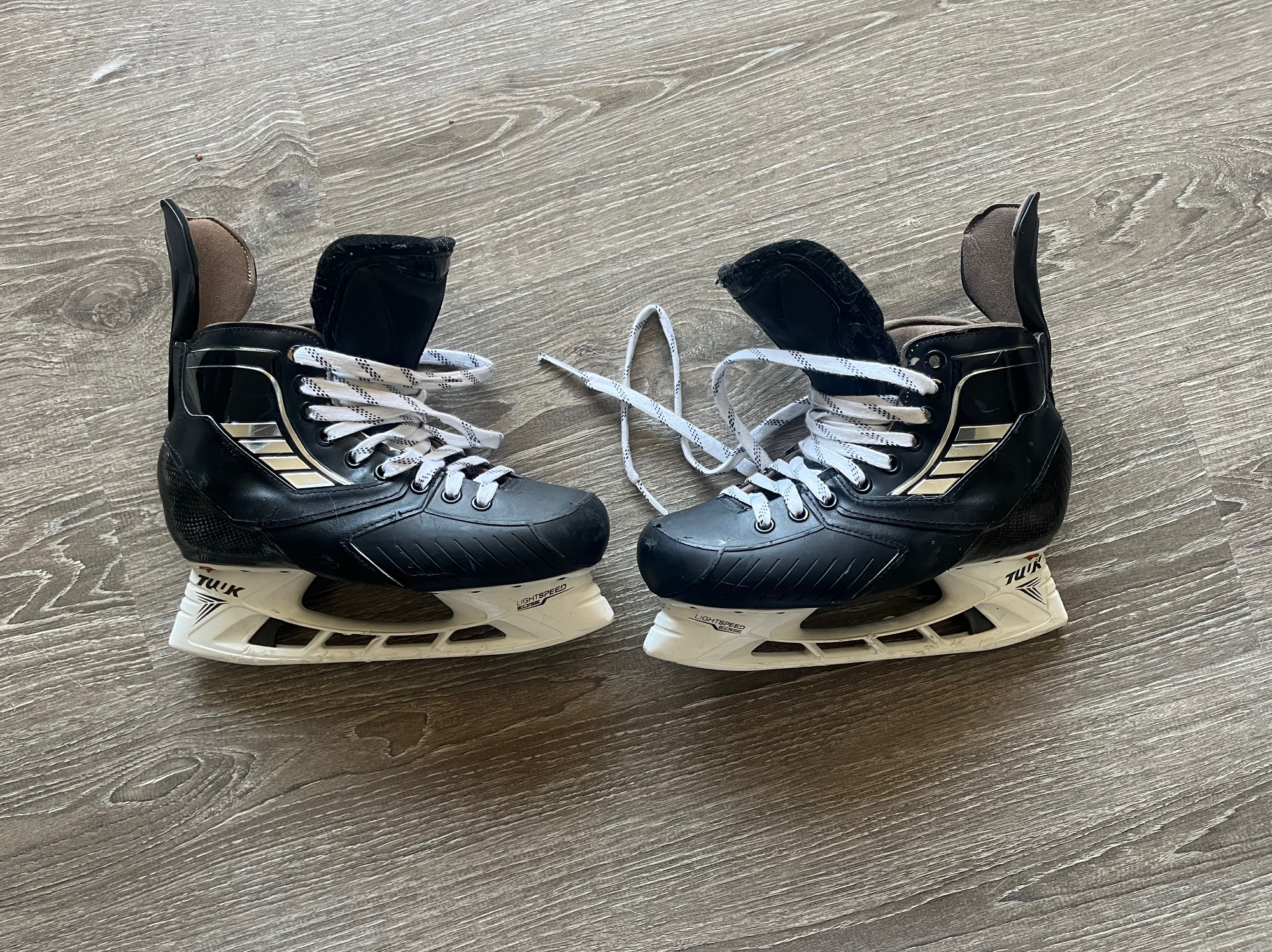 Used True Pro Stock Custom Hockey Skates Size 7.5 SidelineSwap