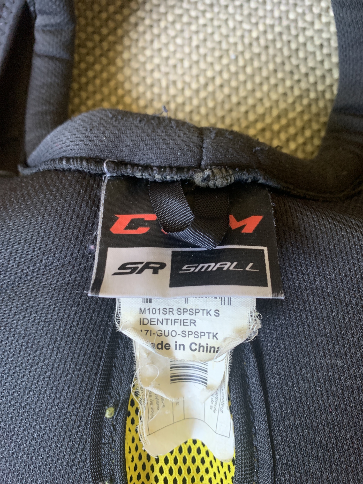 CCM Super Tacks SR Small Shoulder Pads W/ D30 Foam SidelineSwap