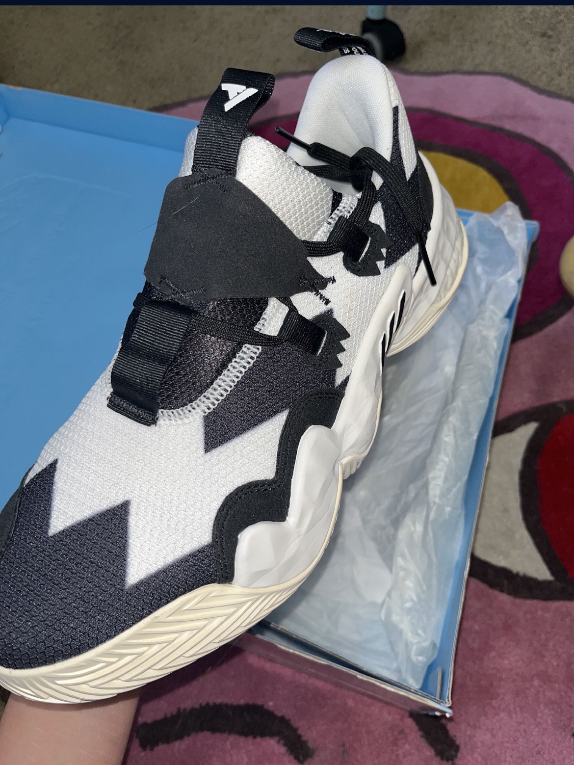 trae young shoes so so def