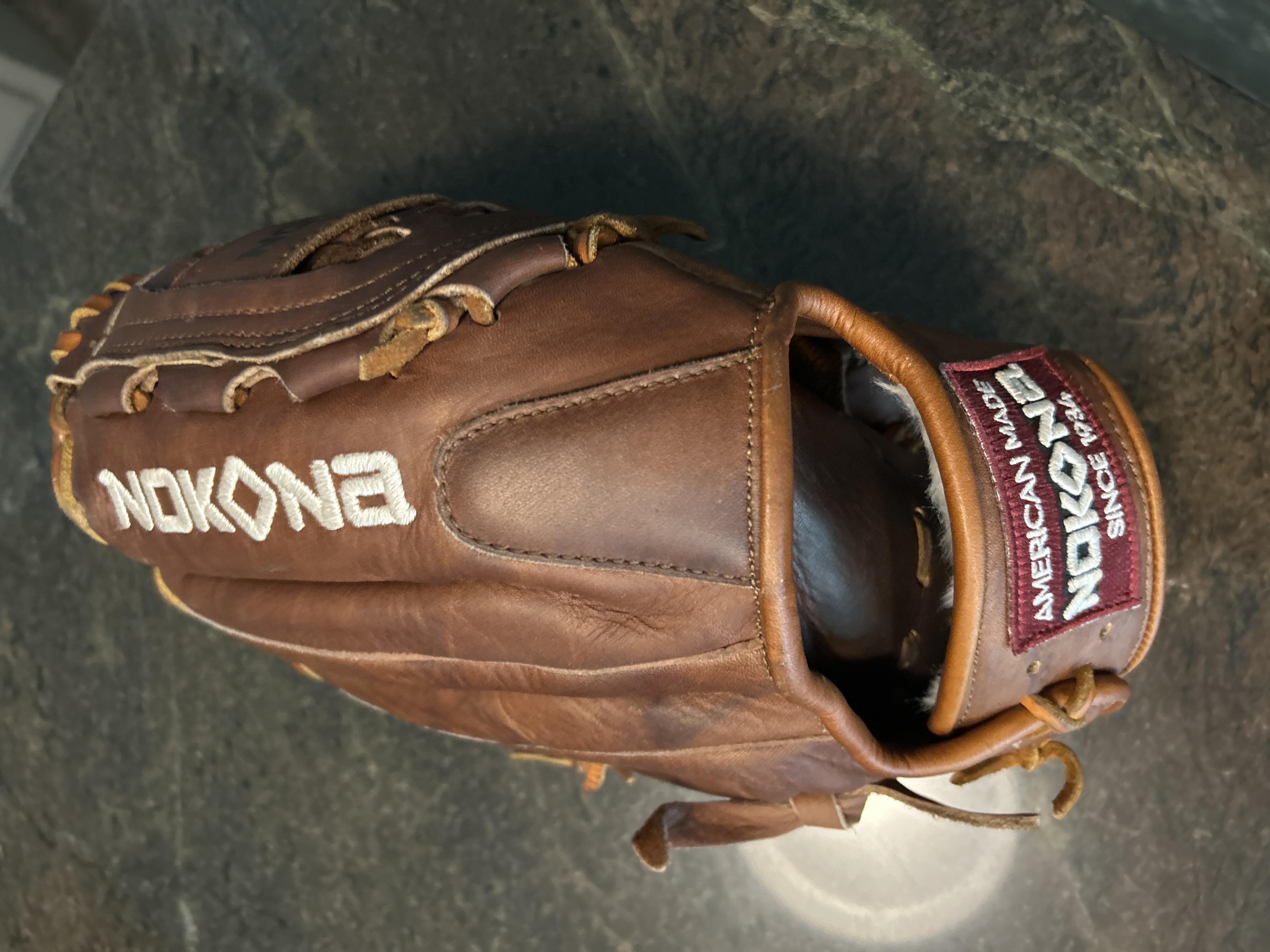 Used 2023 Right Hand Throw Nokona Infield W1200 Baseball Glove 12" SidelineSwap
