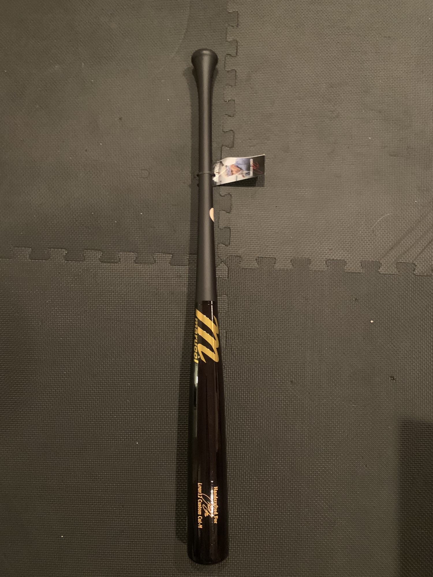 New 2023 Marucci LINDY12 33”/30 oz Maple Baseball Bat SidelineSwap