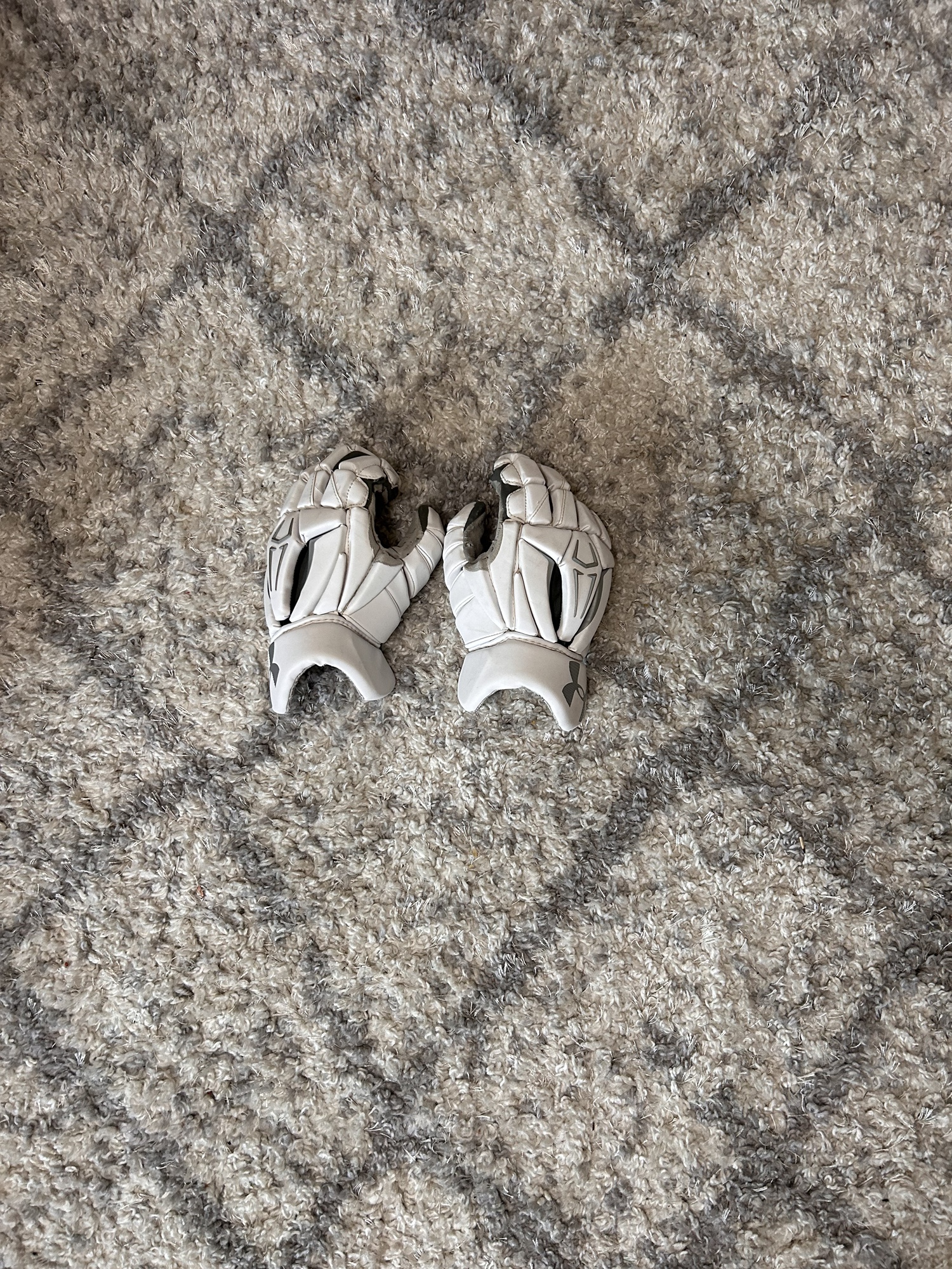 UA Command Pro II Lacrosse Gloves SidelineSwap