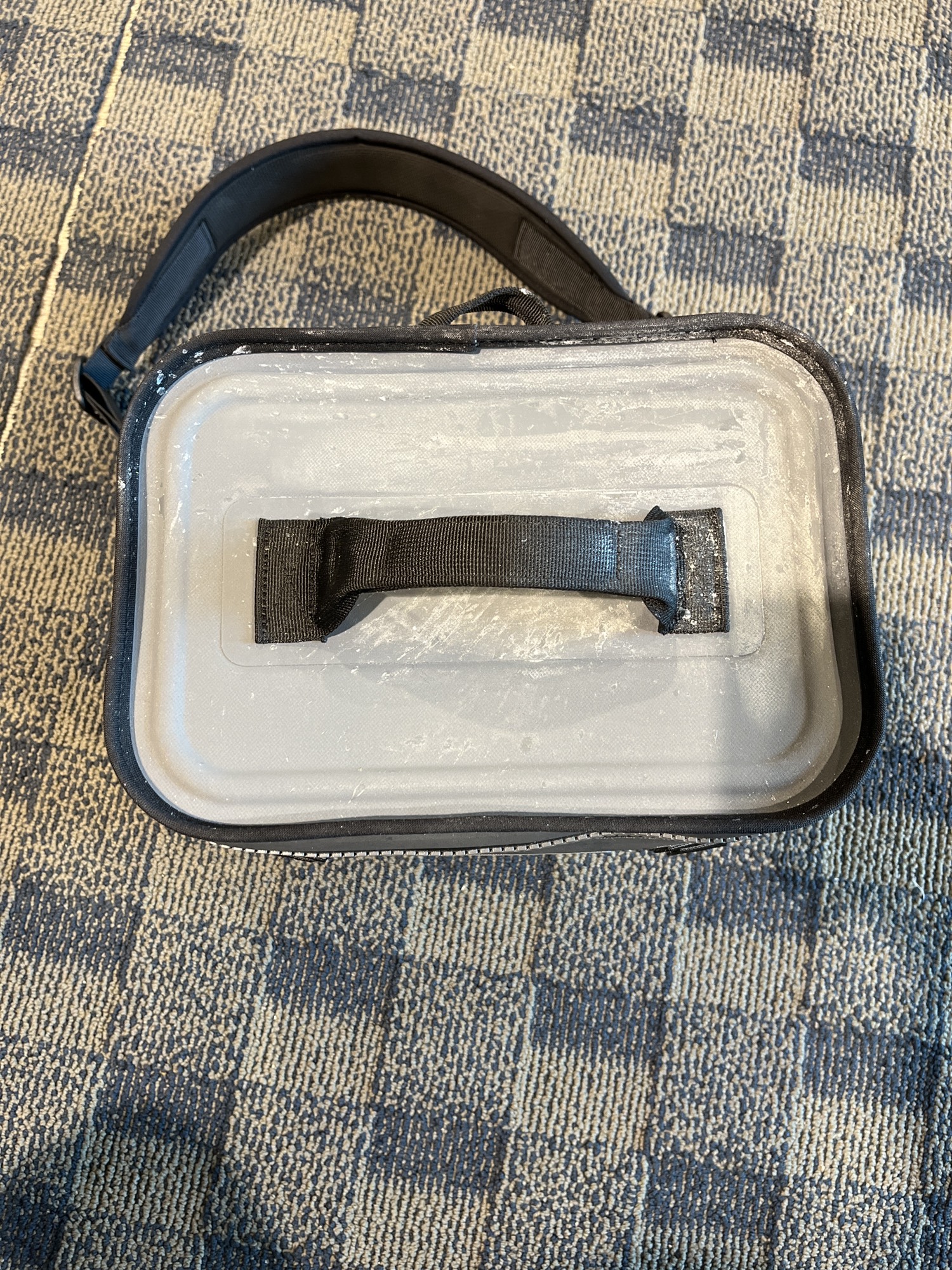 Used Yeti Cooler SidelineSwap