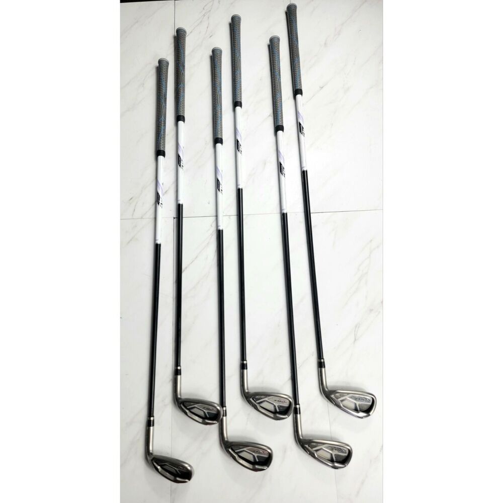Taylormade RBZ SL Women's Iron Set With Graphite Shafts And NEW GRIPS