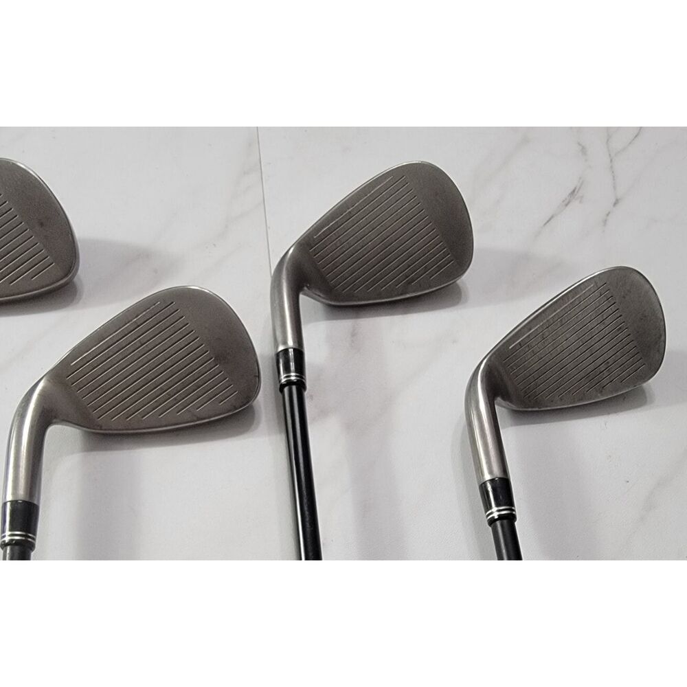 Taylormade RBZ SL Women's Iron Set With Graphite Shafts And NEW GRIPS