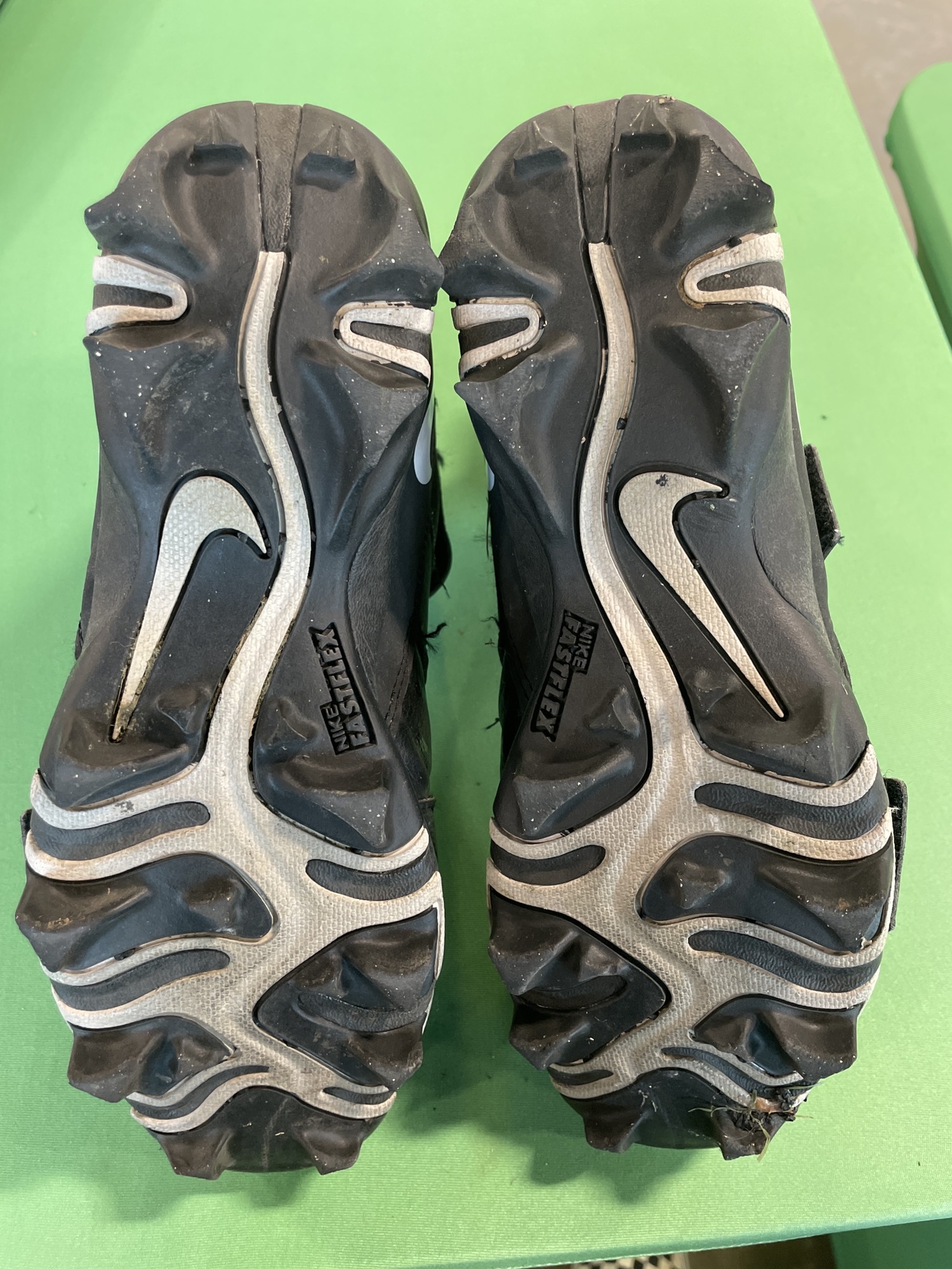 molded nike football cleats