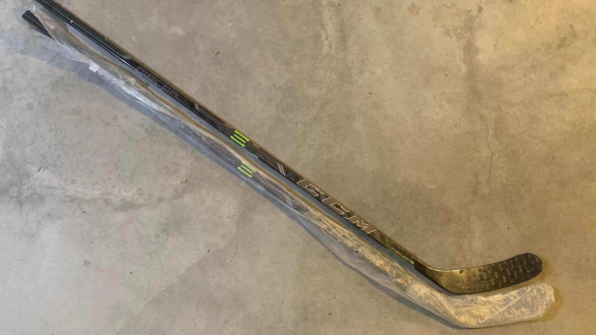 2 Pack Lefty CCM RibCor 40K Pro Stock Hockey Sticks 95 Flex P91A Left