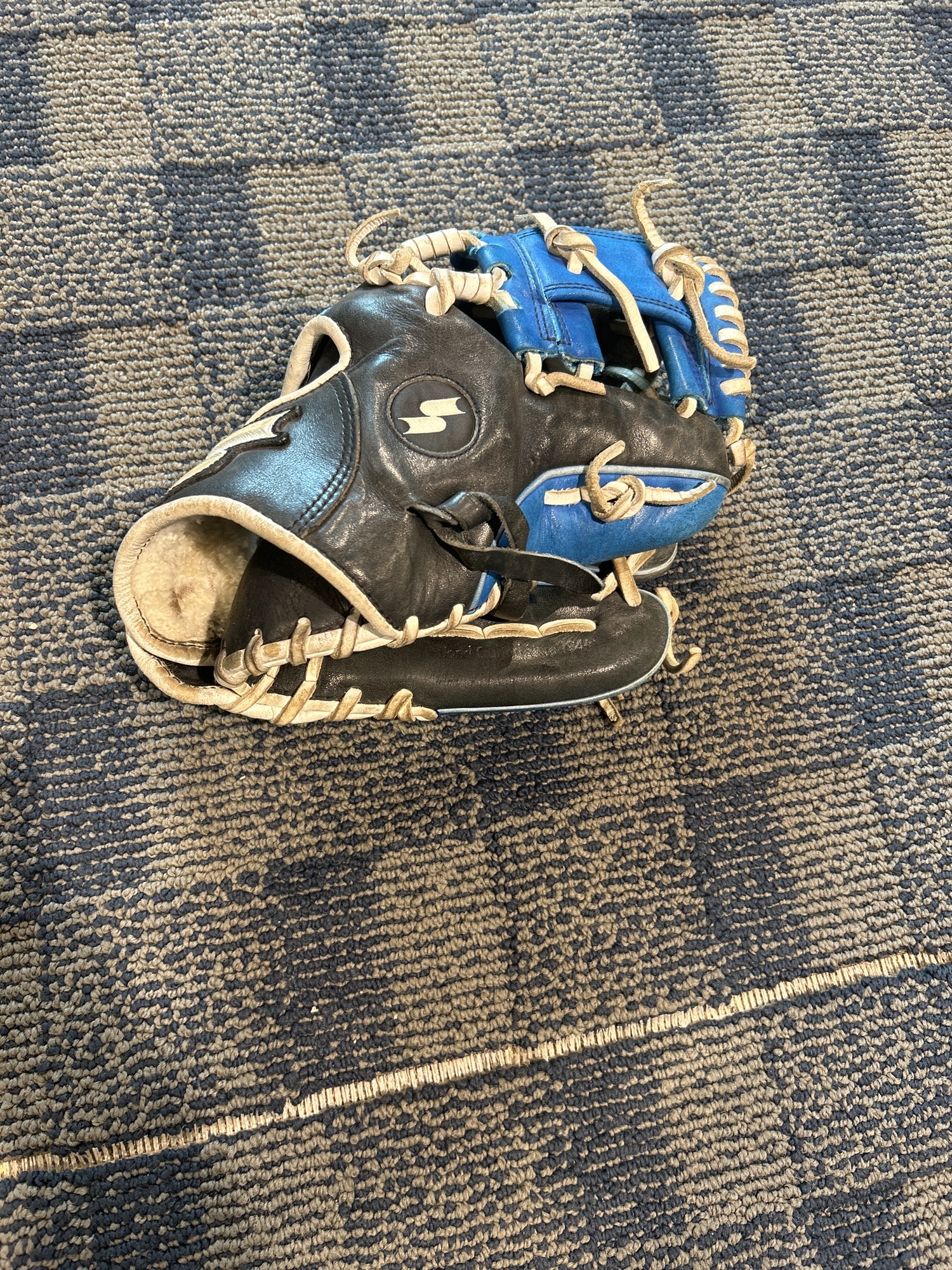 Used SSK Player Pro S16BAEZ Baseball Glove 11.5 Right Hand Throw