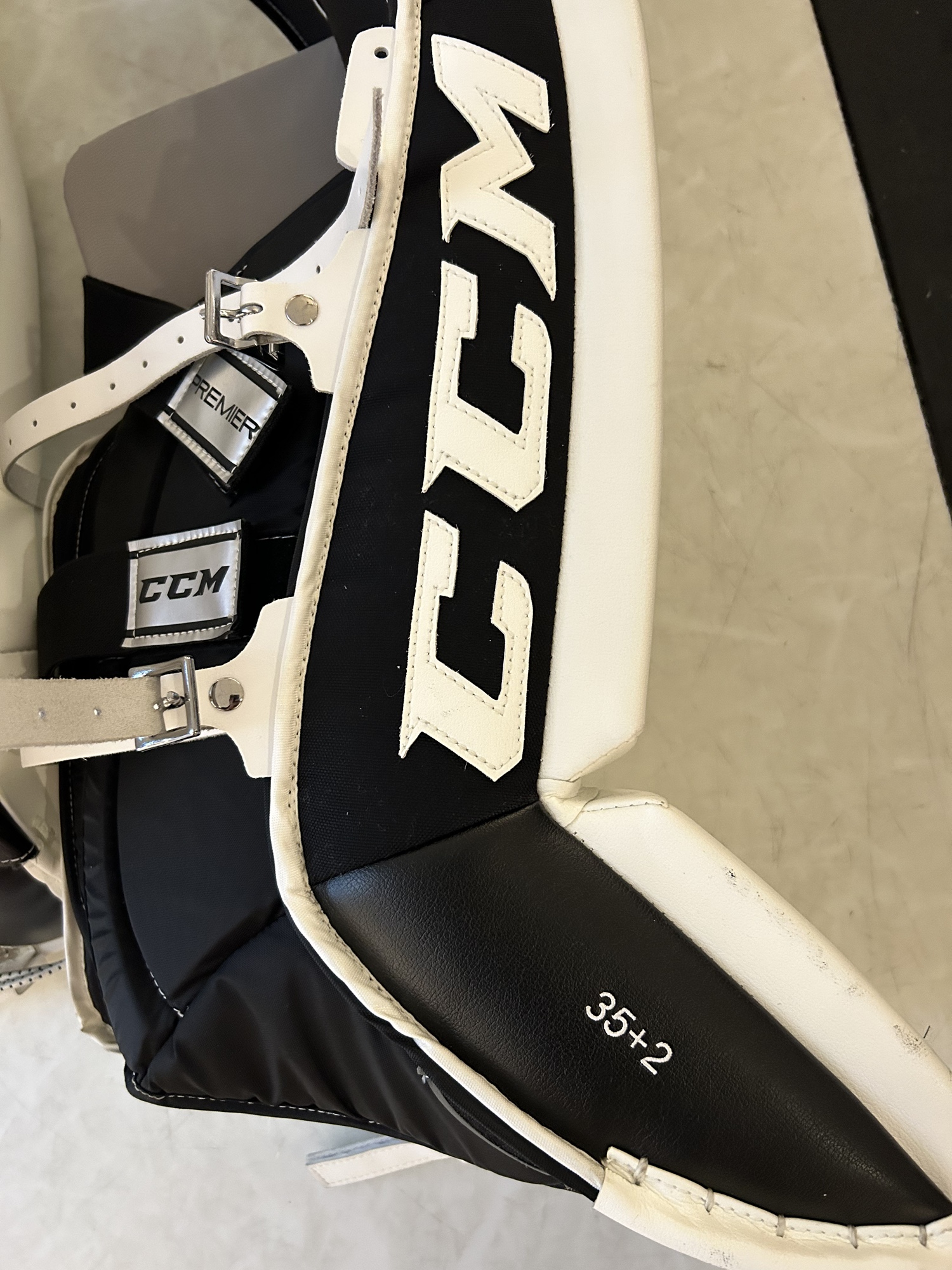 35"+2” CCM Premier Pro Leg Pads SidelineSwap