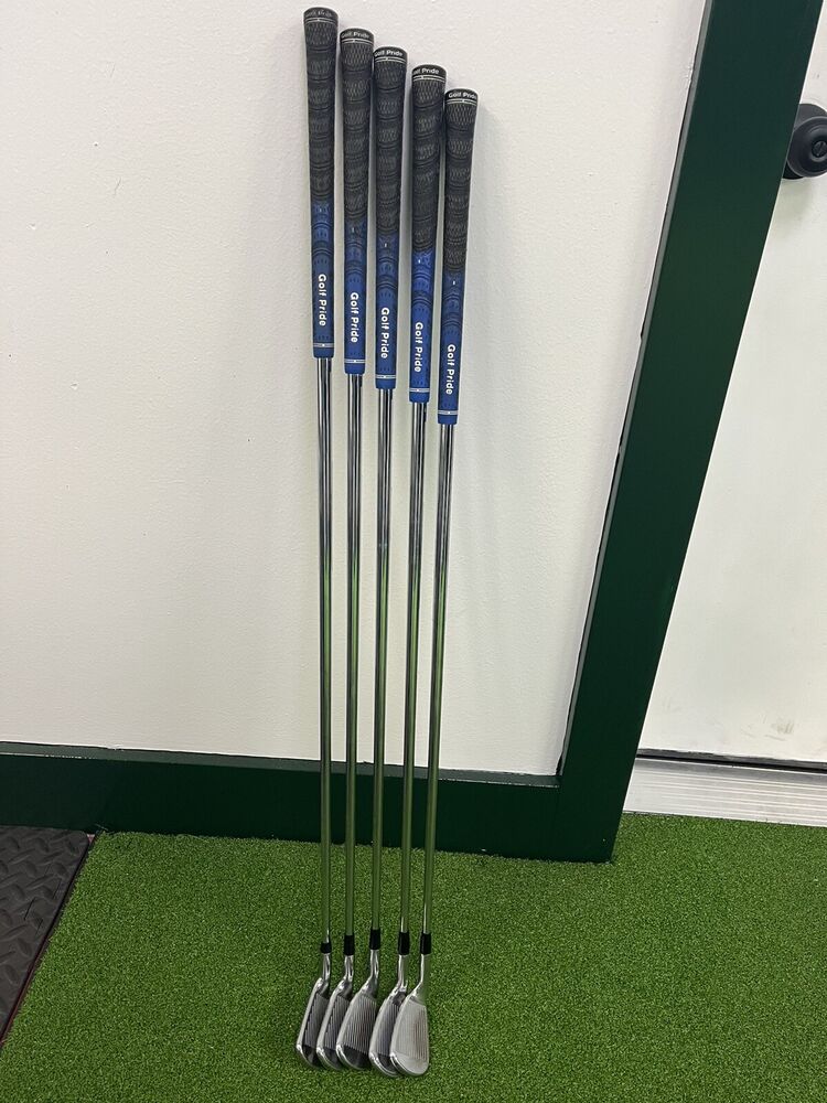 Titleist Iron Set AP2 6 Iron P Wedge Project X 6.5 Faces Are