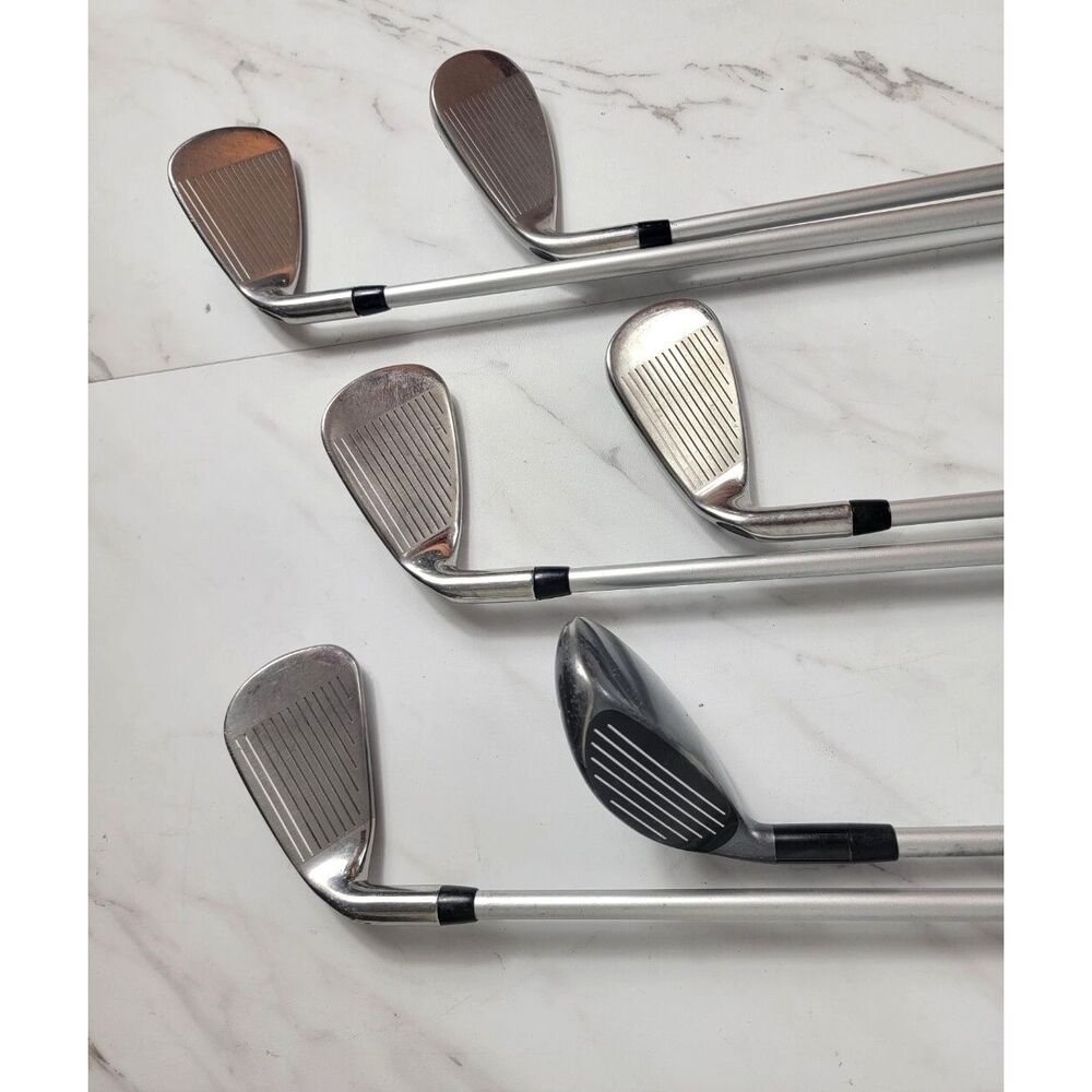 Callaway Xhot Women's Iron Set ( 1/2" Shorter Than Standard) Graphite