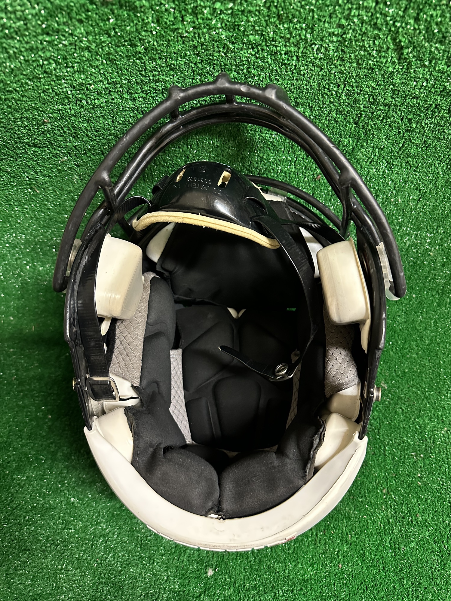 Adult Extra Large (XL) Riddell Speed Football Helmet Black SidelineSwap