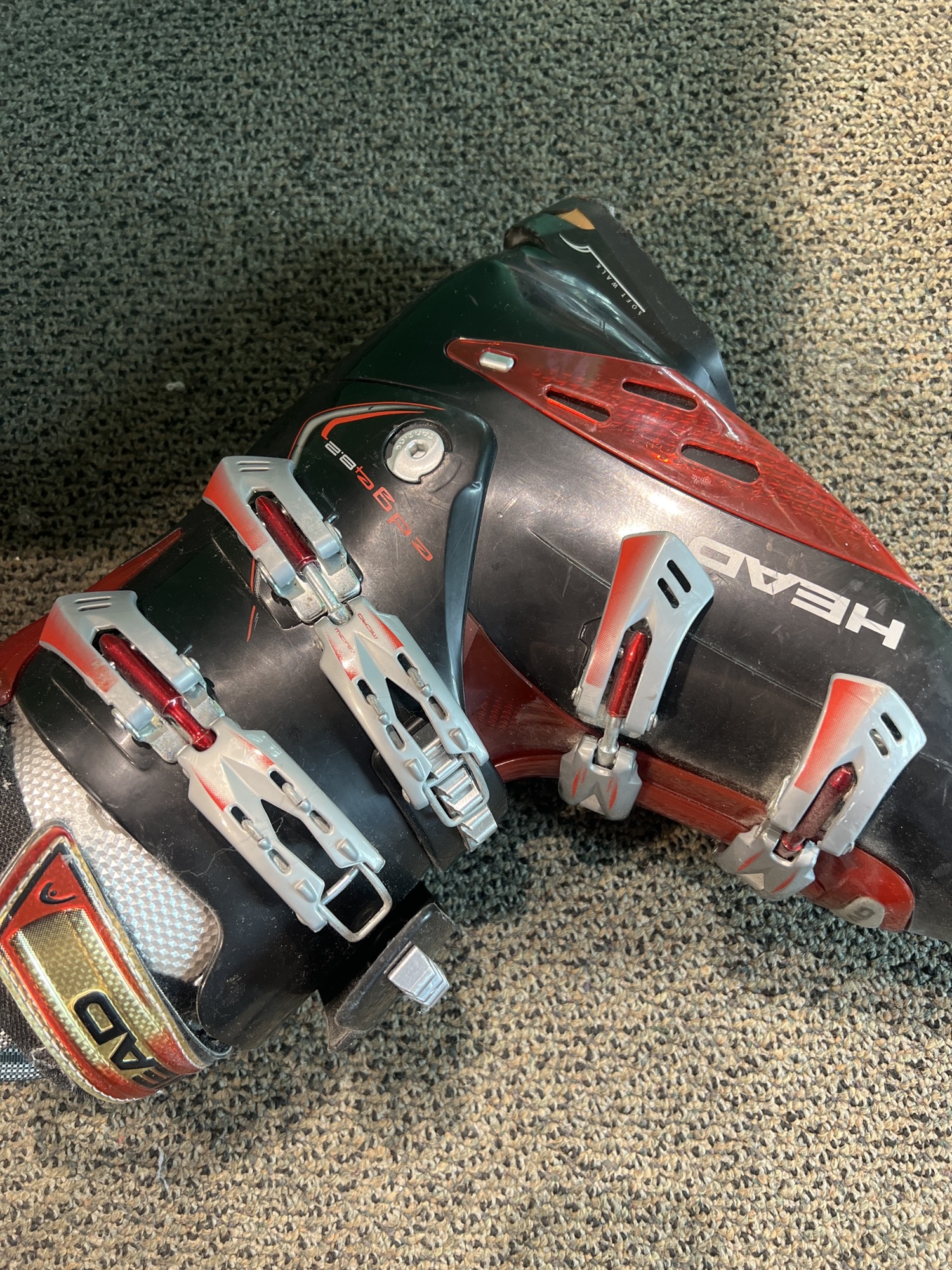 Used Men's HEAD Edge+ 8.2 Ski Boots (mondo 29 & mondo 29.5, 337mm