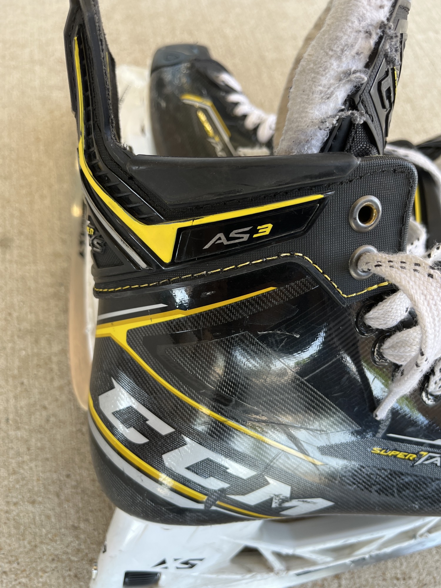 Senior Used CCM Super Tacks AS3 Hockey Skates D&R (Regular) 7.0