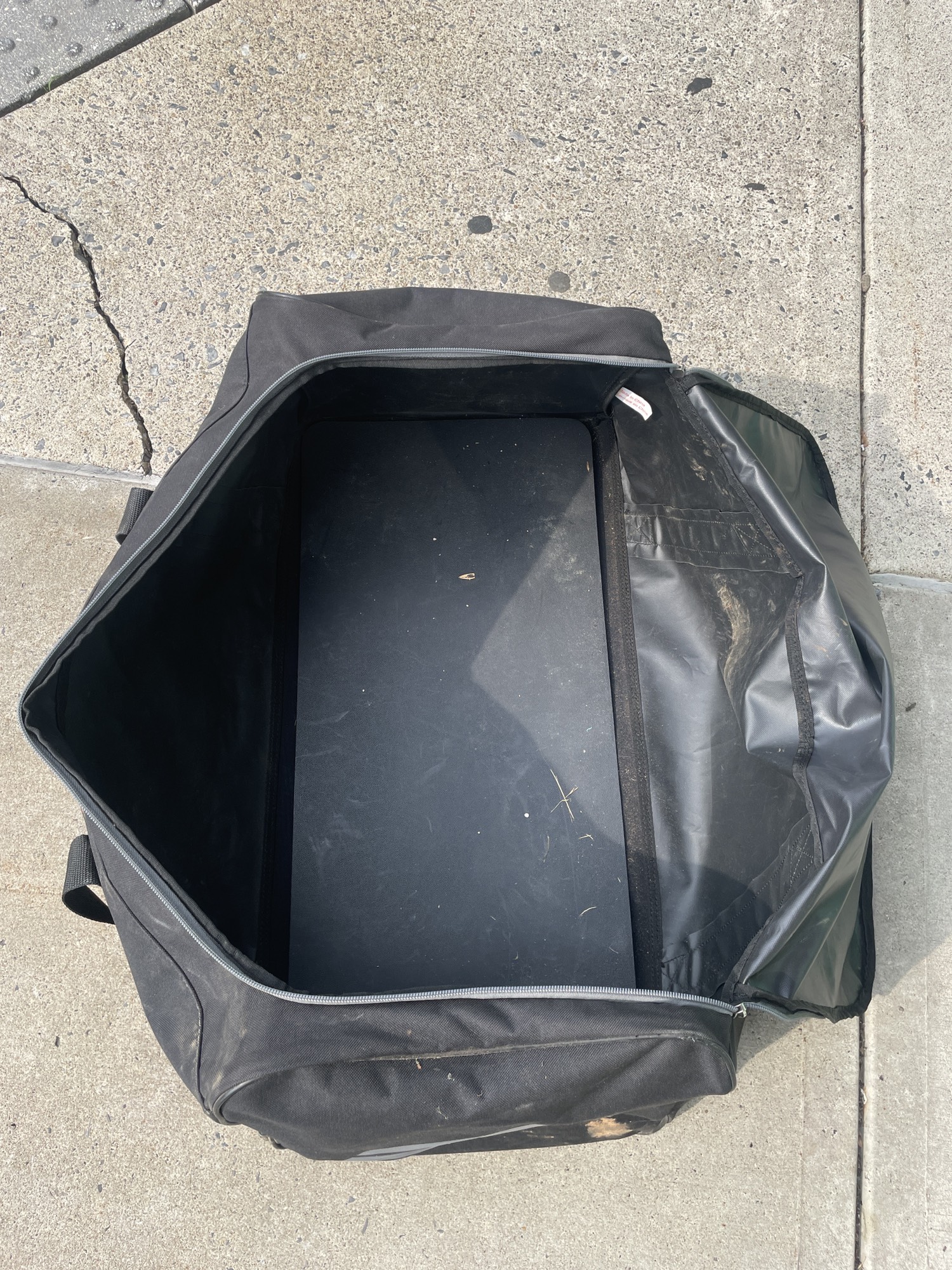 Easton Duffle Bag SidelineSwap