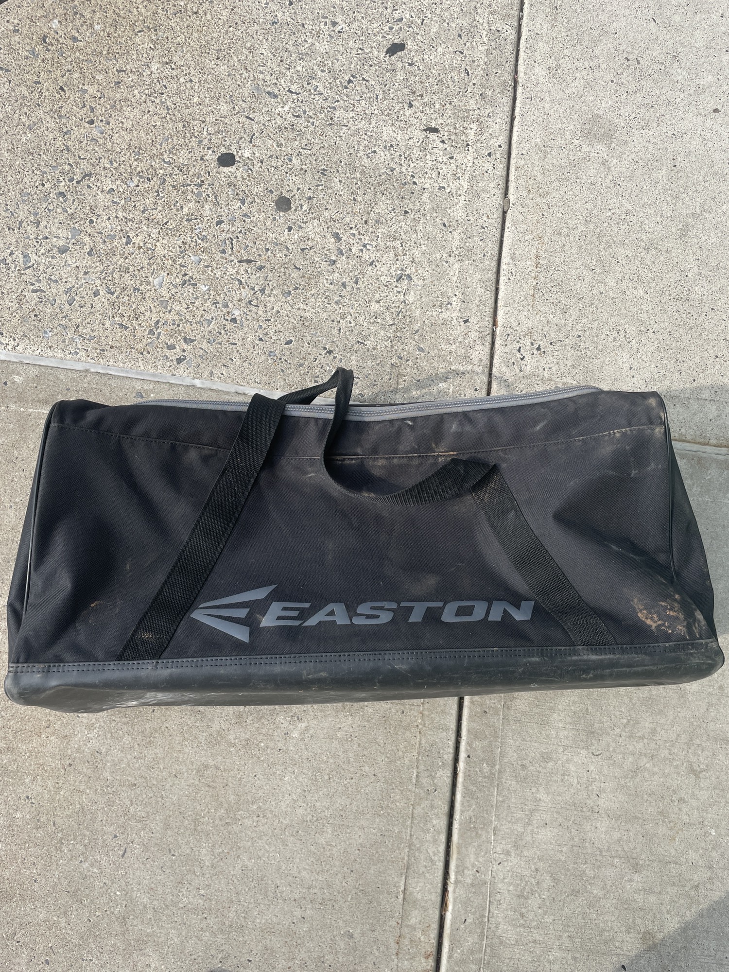 Easton Duffle Bag SidelineSwap