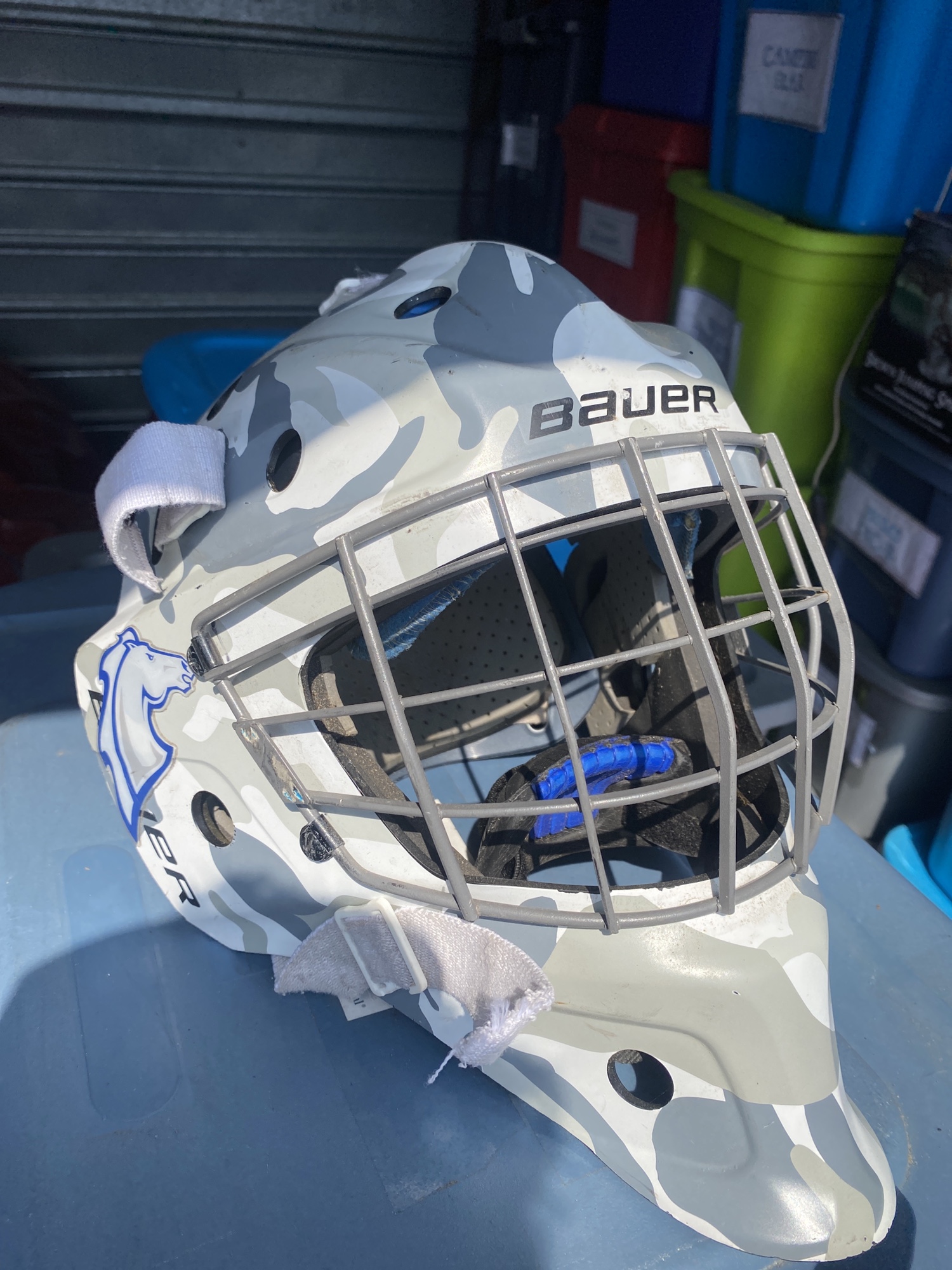 Bauer hx sore goalie helmet SidelineSwap