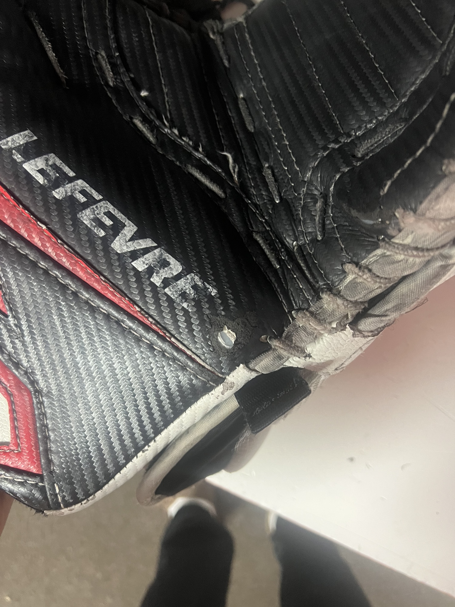 True/Lefevre Goalie Full Set 32+2 SidelineSwap