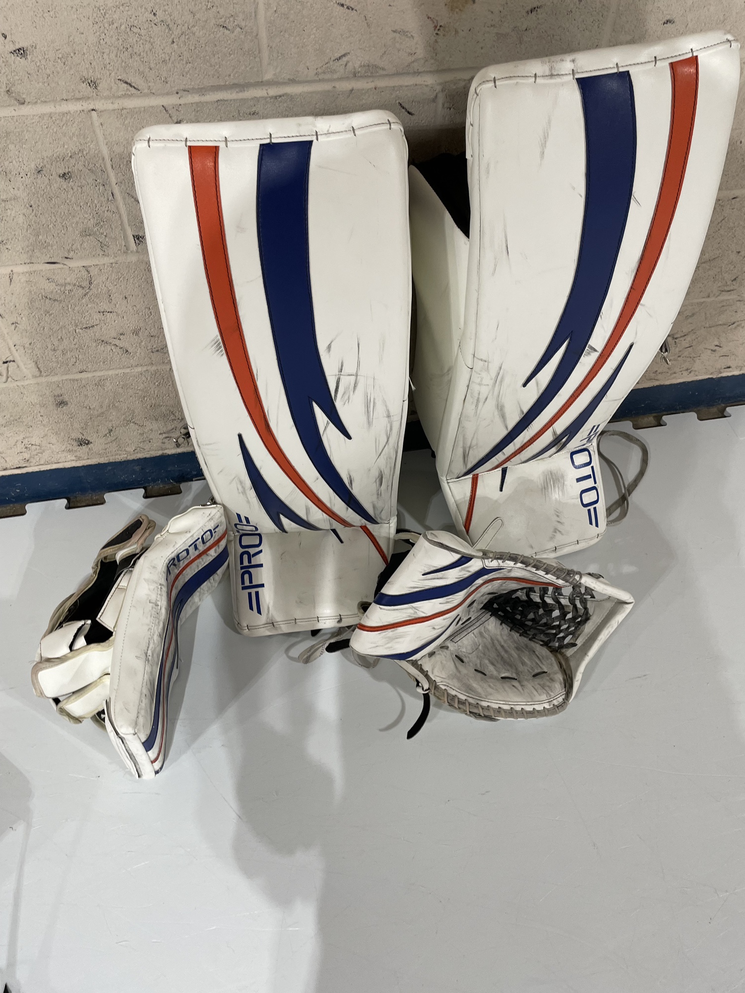 35" Regular Pro Stock Factory mad Goalie Full Set SidelineSwap