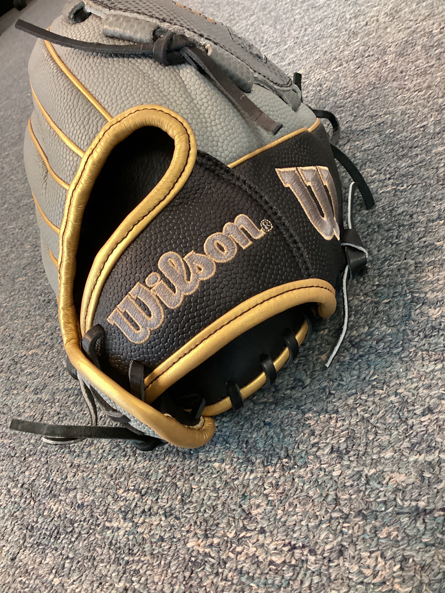 Used Wilson Right Hand Throw A2000 Softball Glove 12.5" SidelineSwap