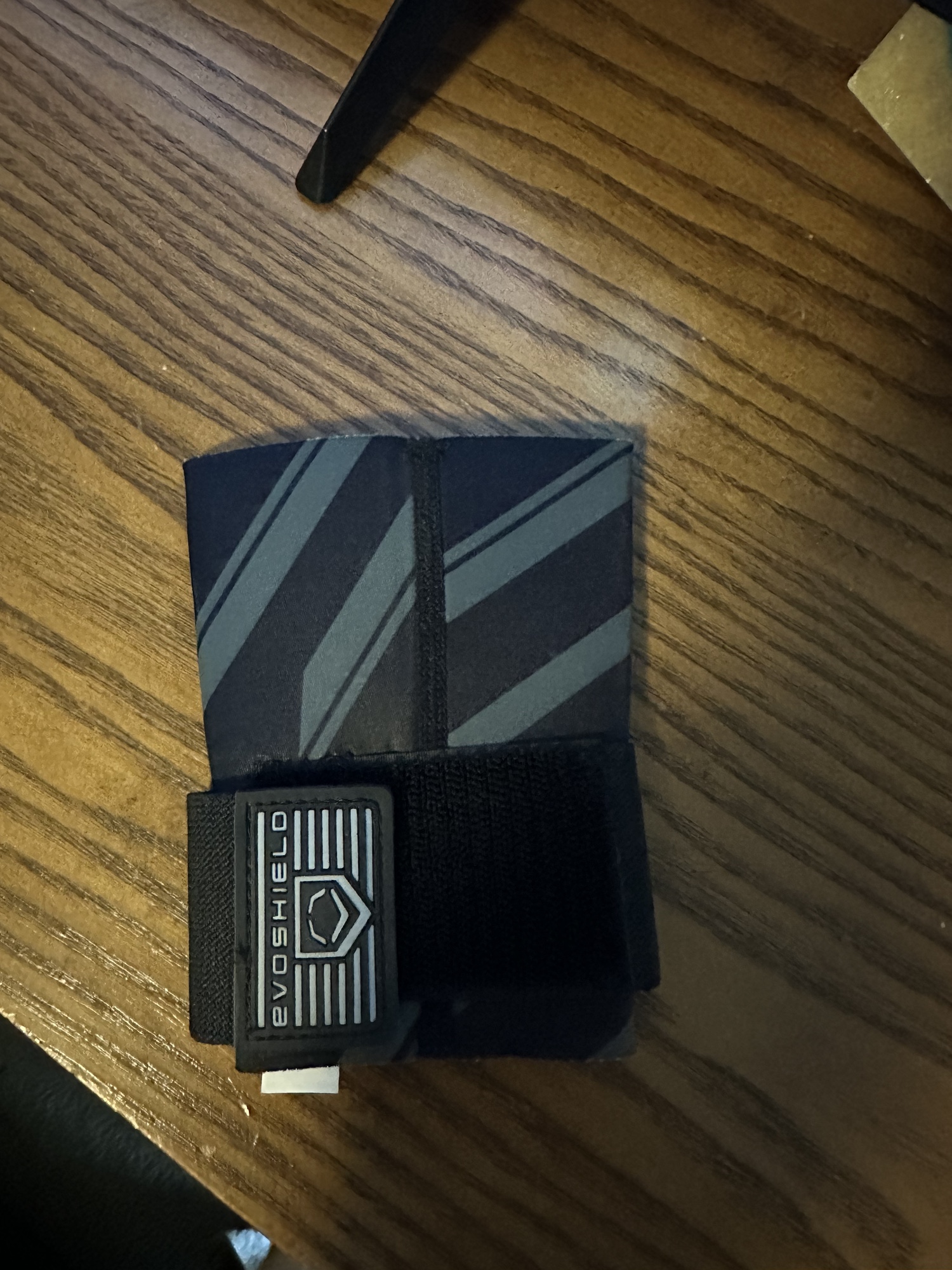 Black New Senior EvoShield Wrist Guards Elbow Guard SidelineSwap