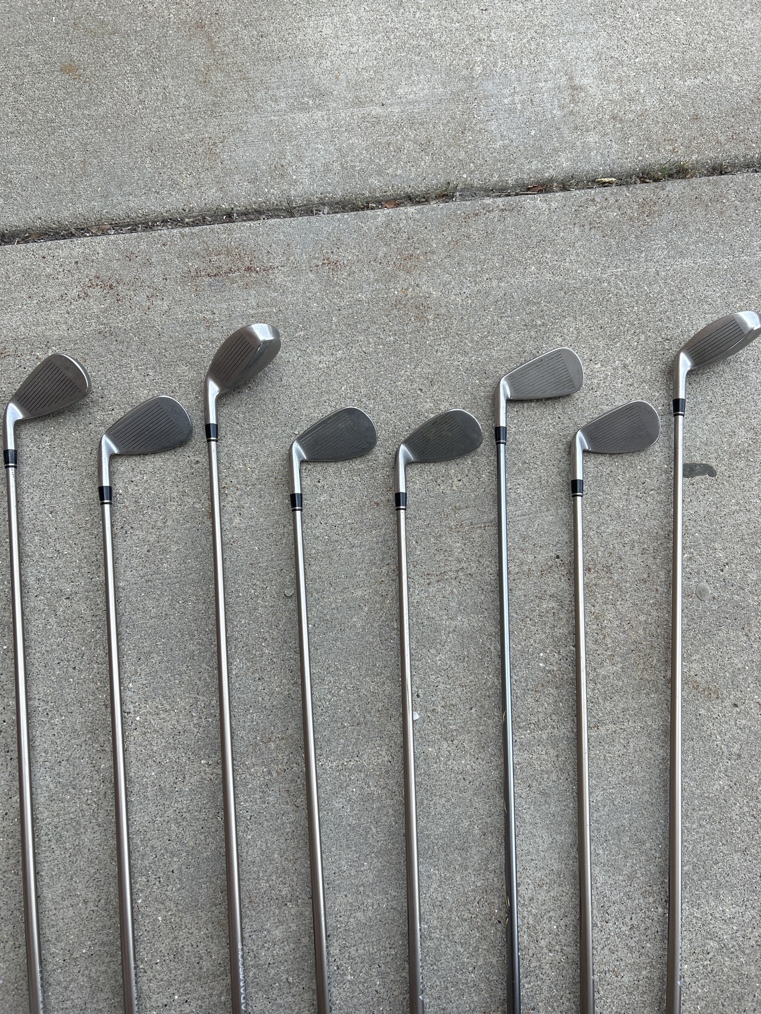 Used Women's Adams Idea Right Iron Set Ladies Graphite SidelineSwap