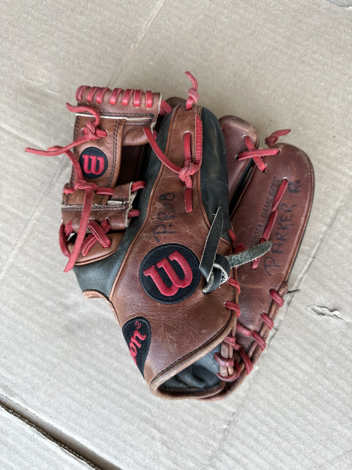 Used Wilson A2K Right Hand Throw Pitcher Baseball Glove 11.5