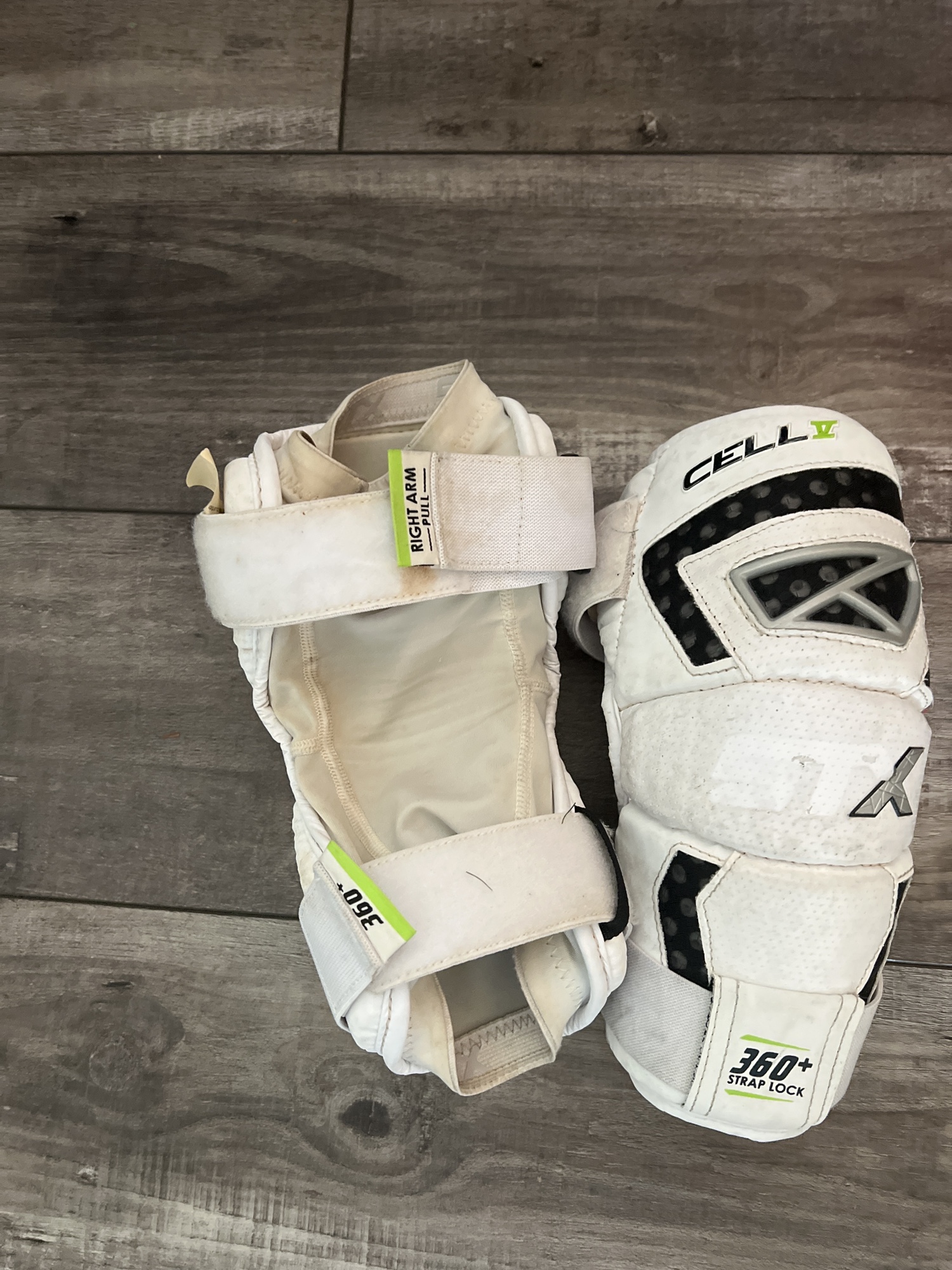 STX Cell V 360+ Elbow Pads SidelineSwap