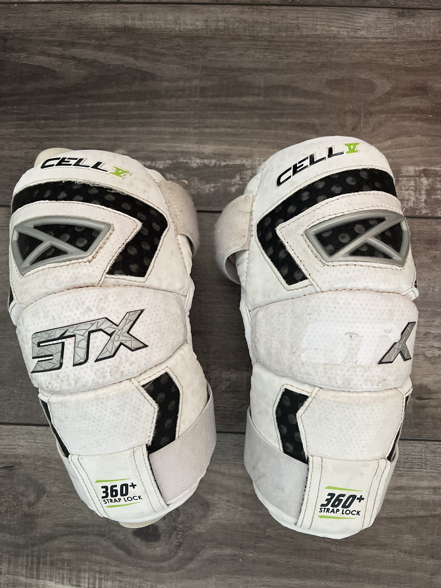 STX Cell V 360+ Elbow Pads SidelineSwap